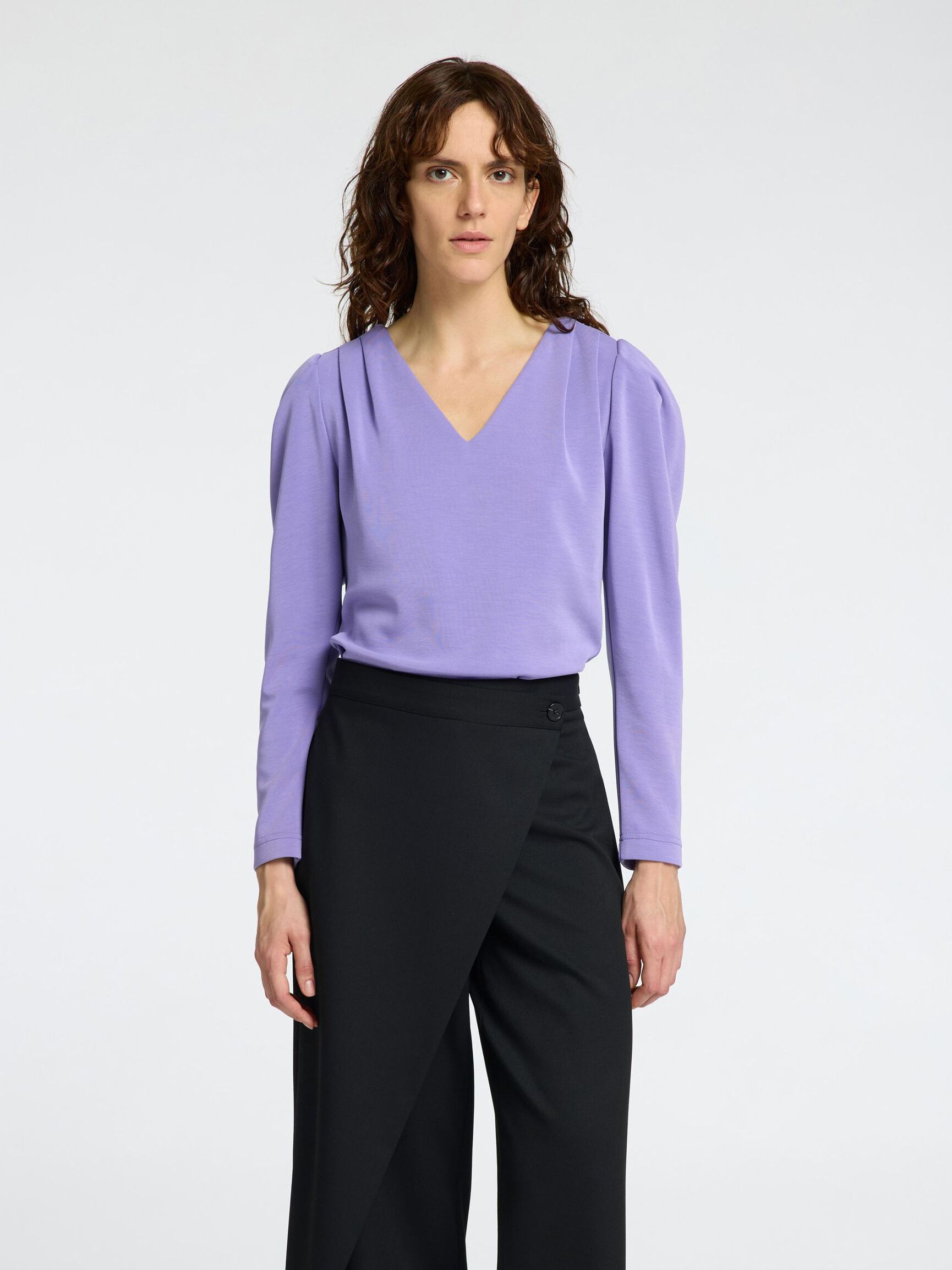 DRAPÉ TOP À COL V, Paisley Purple, highres