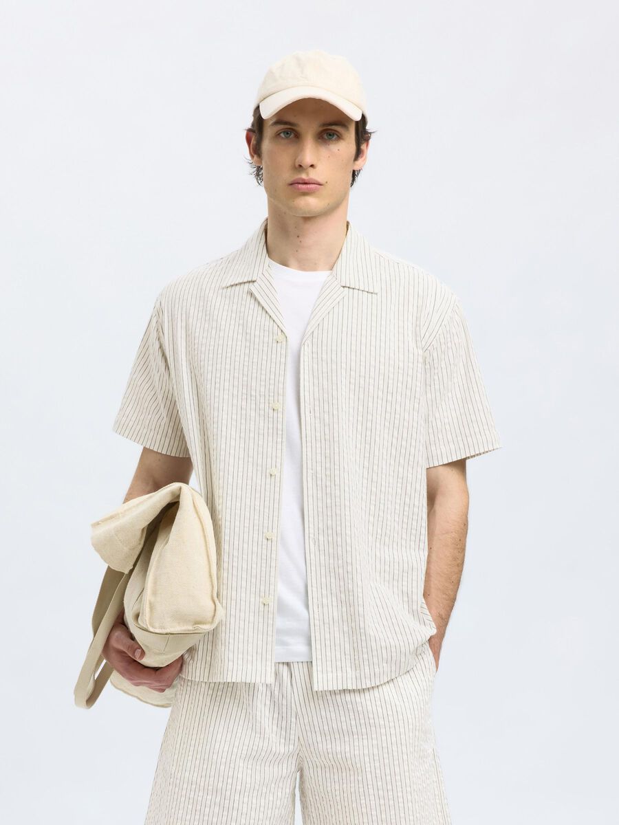 Selected SEERSUCKER SHORT SLEEVED SHIRT, Egret, highres - 16097618_Egret_1184302_003.jpg