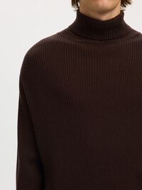 100% MERINO WOOL TURTLENECK, Chocolate Torte, highres