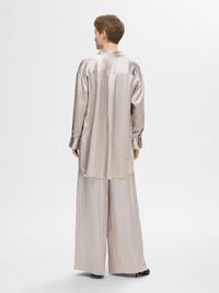MANCHES LONGUES CHEMISE EN SATIN, Dove, highres