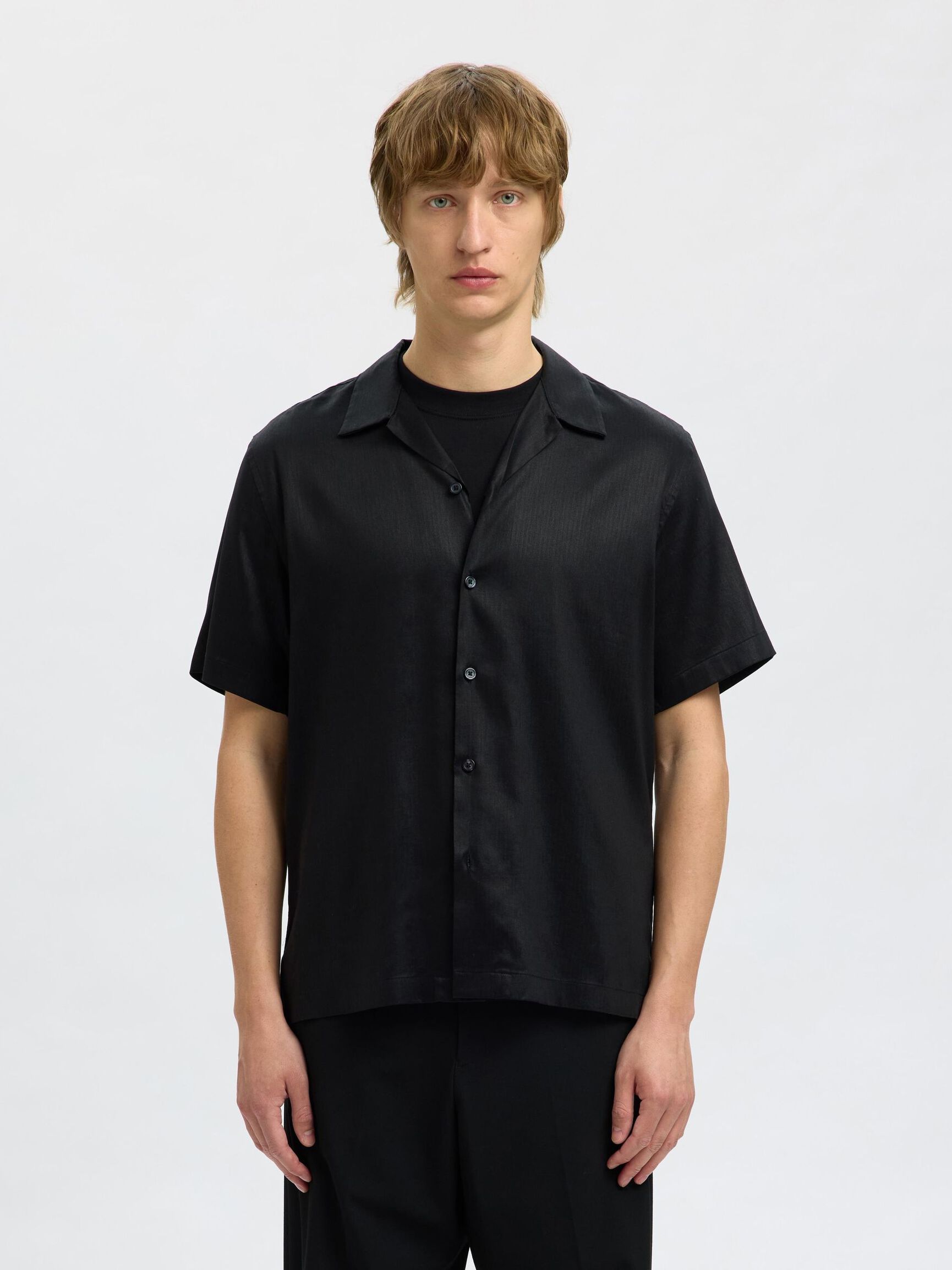 PRINTED SHORT SLEEVED SHIRT, Black, highres
