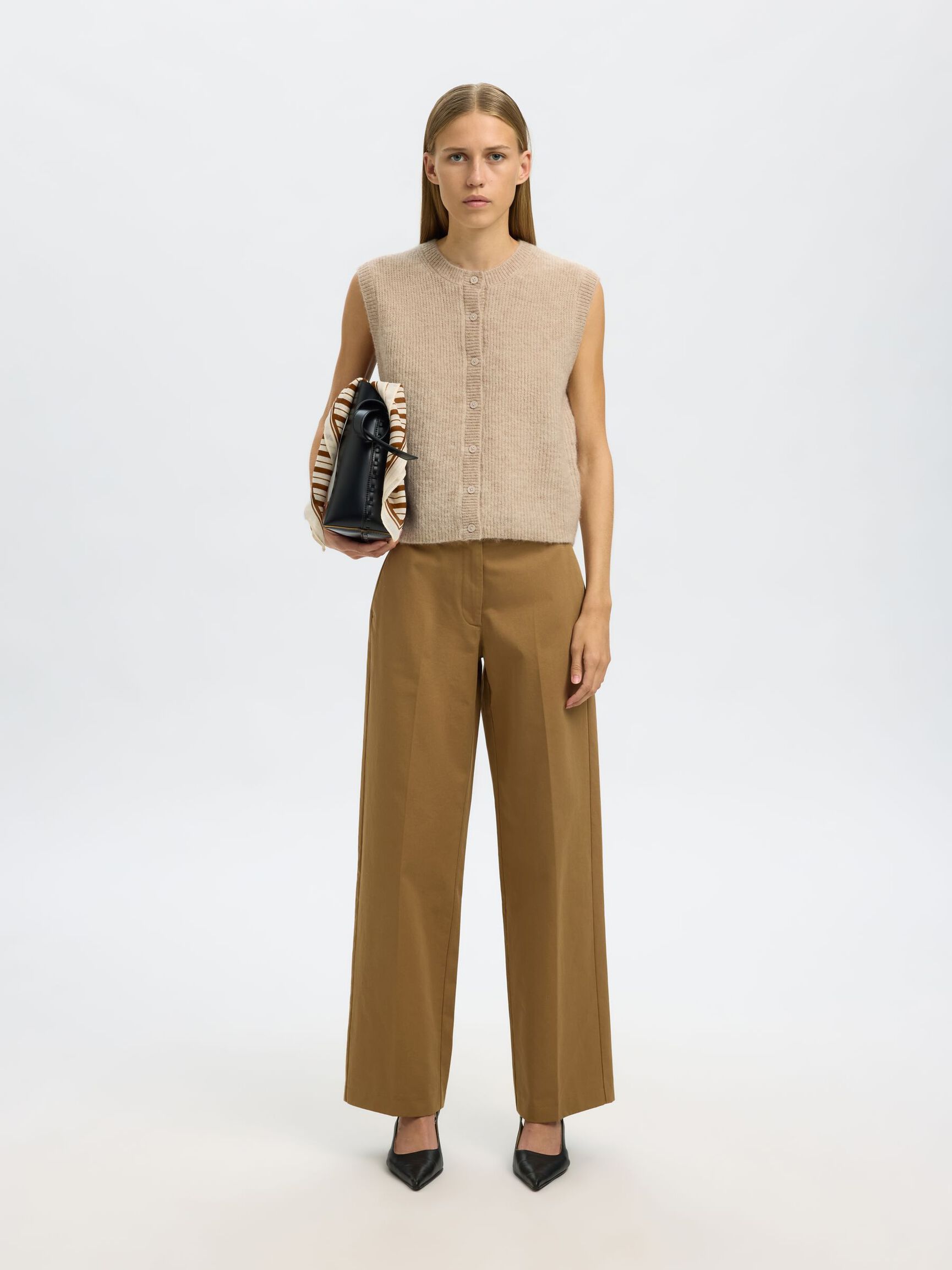 ULLBLANDNING STICKAD VÄST, Birch, highres