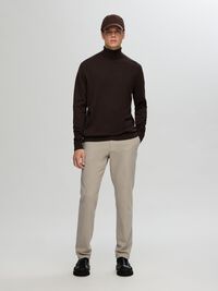 175 CORTE SLIM ESTRUCTURADO CHINOS, Pure Cashmere, highres