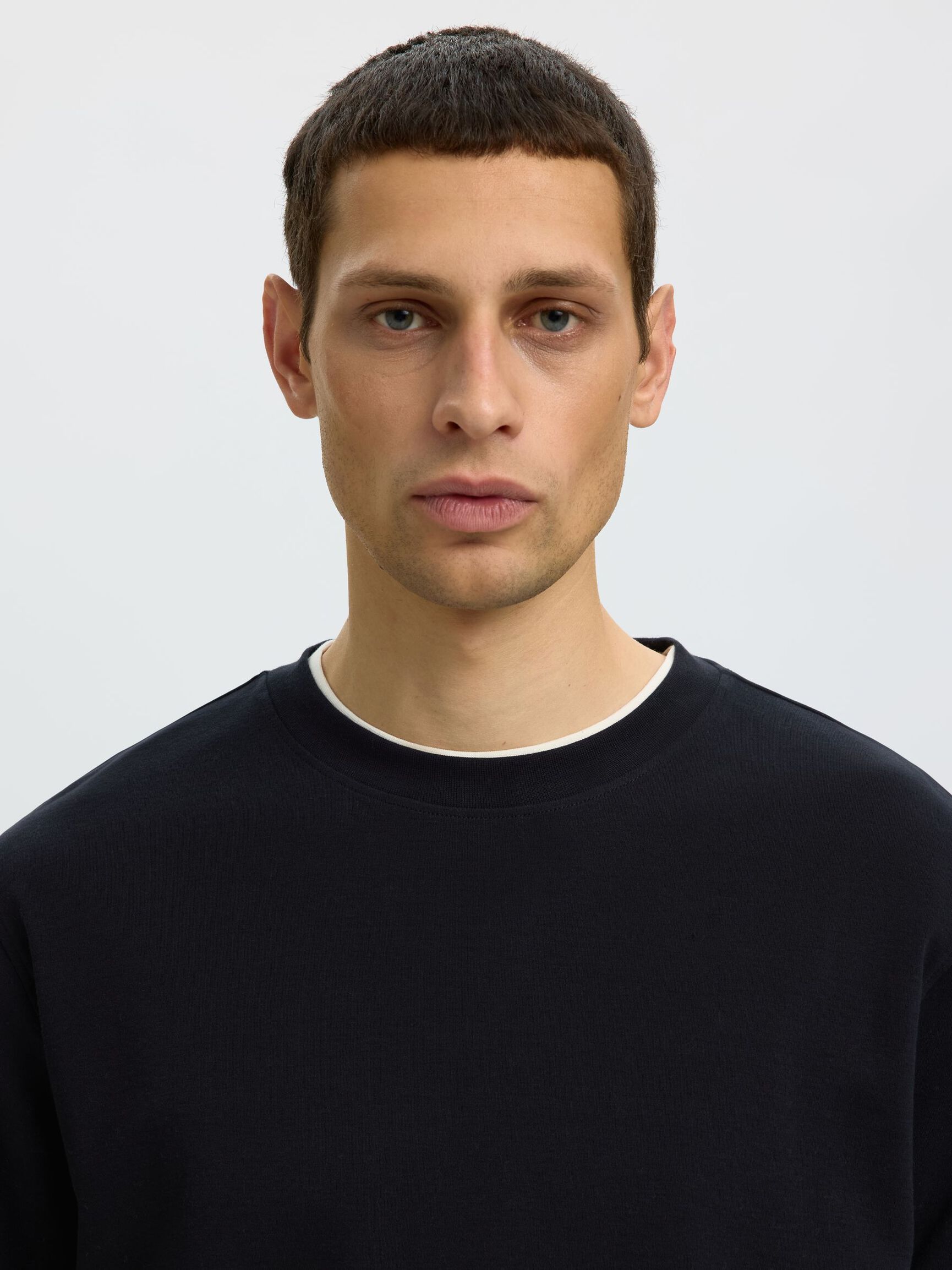 REGULAR FIT T-SHIRT, Black, highres