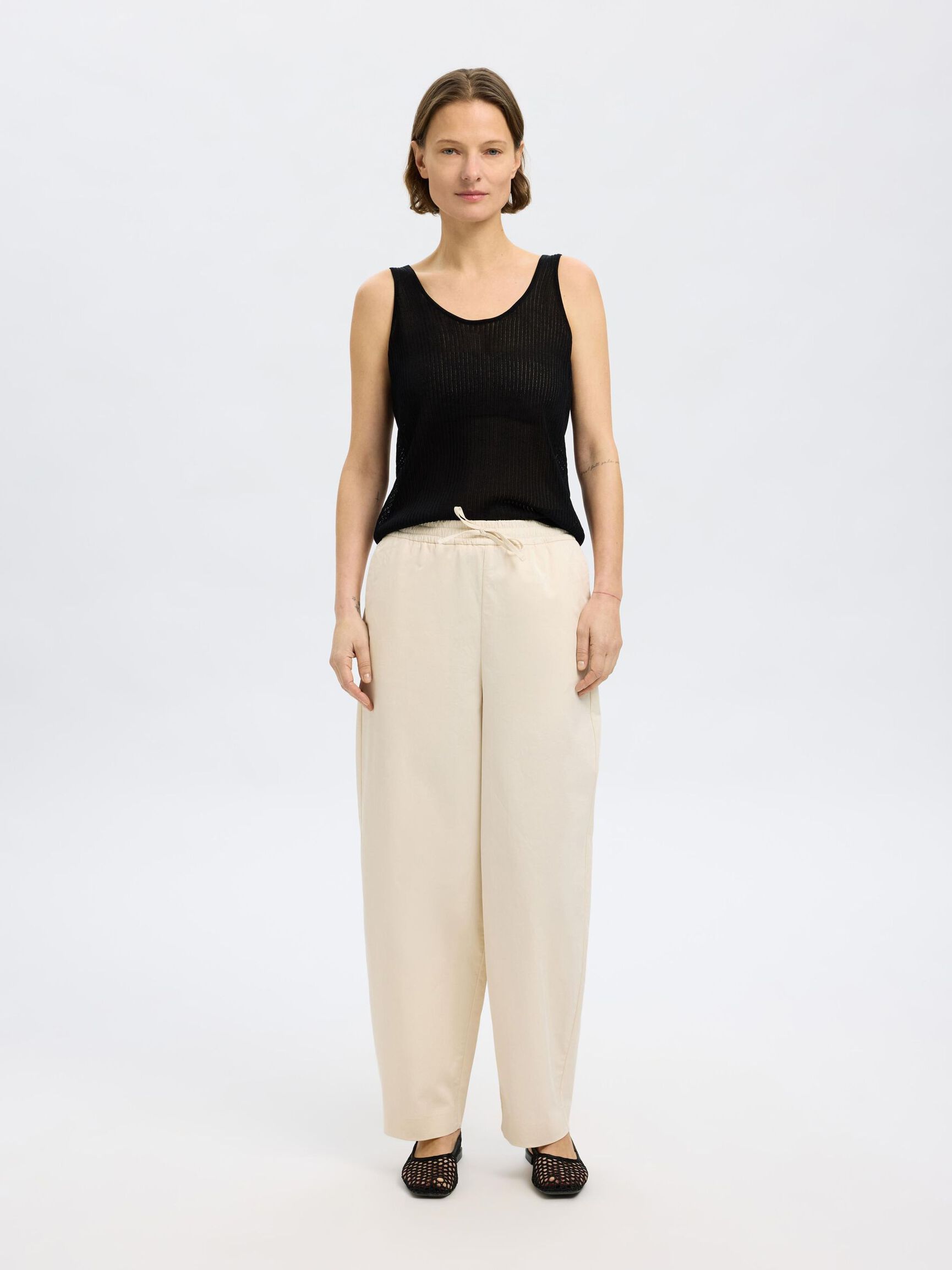 NEULETOPPI, Black, highres