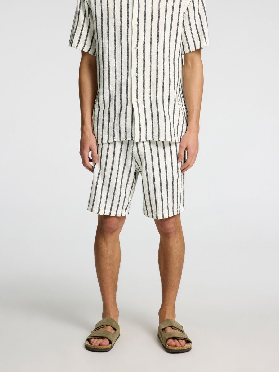 Selected STRIPED COTTON SHORTS, Egret, highres - 16091289_Egret_1177950_003.jpg