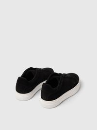 CHUNKY SUÈDE SNEAKERS, Black, highres