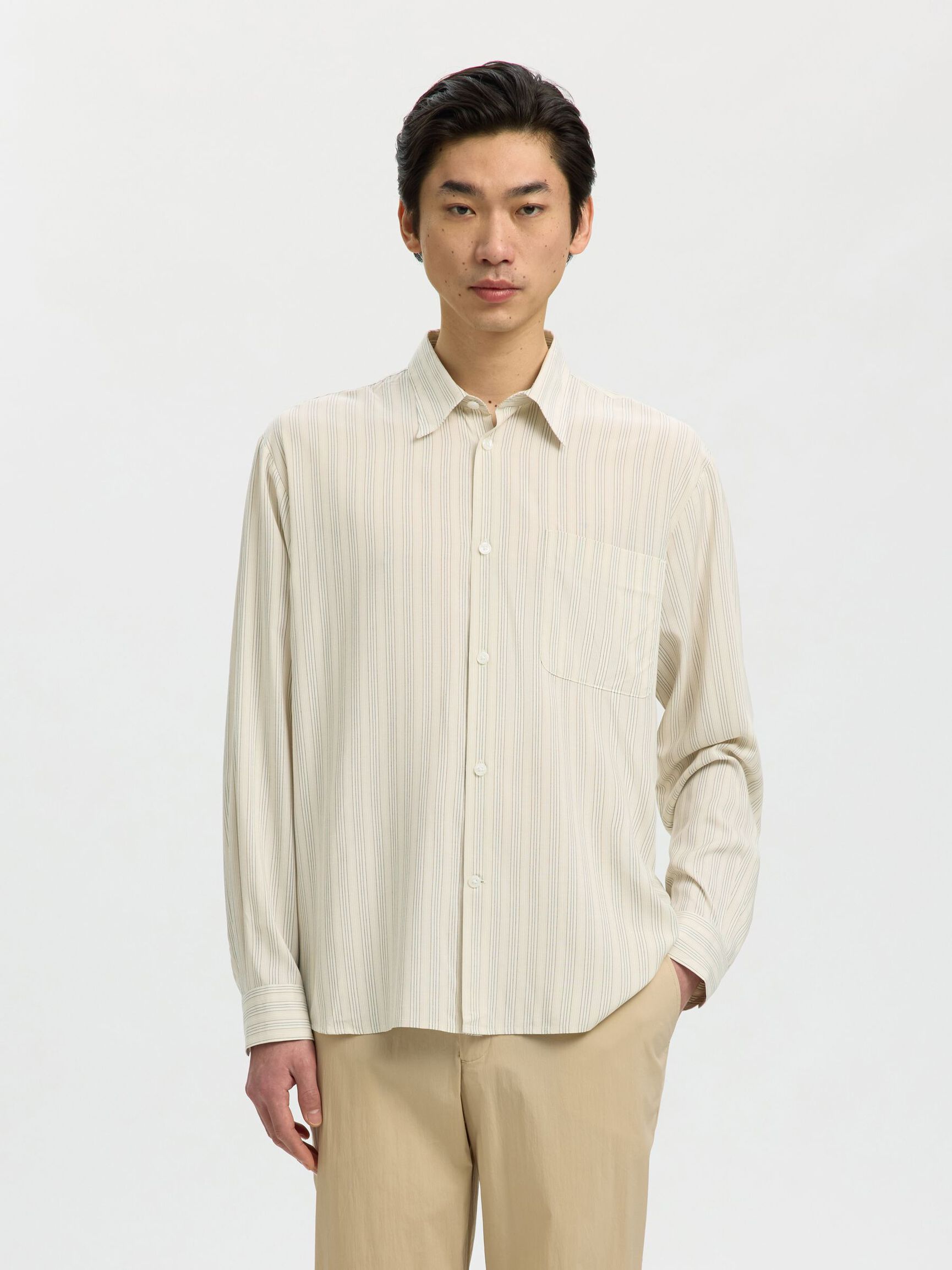 RELAXED FIT LONG SLEEVED SHIRT, White Pepper, highres