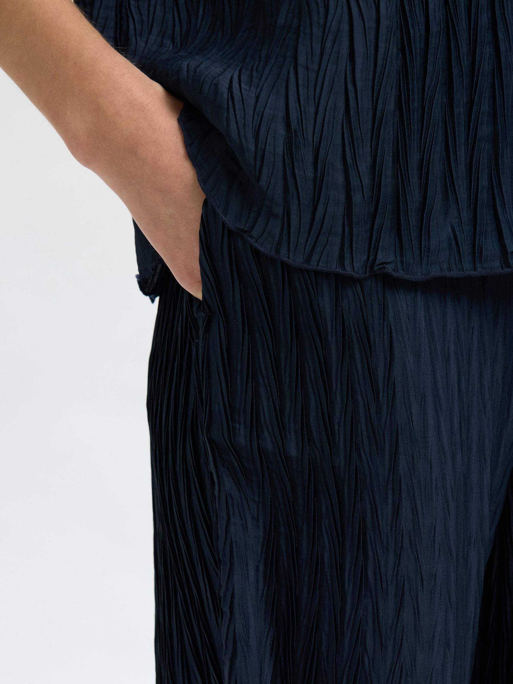 PLISSERAD BYXOR MED VIDA BEN, Dark Sapphire, highres