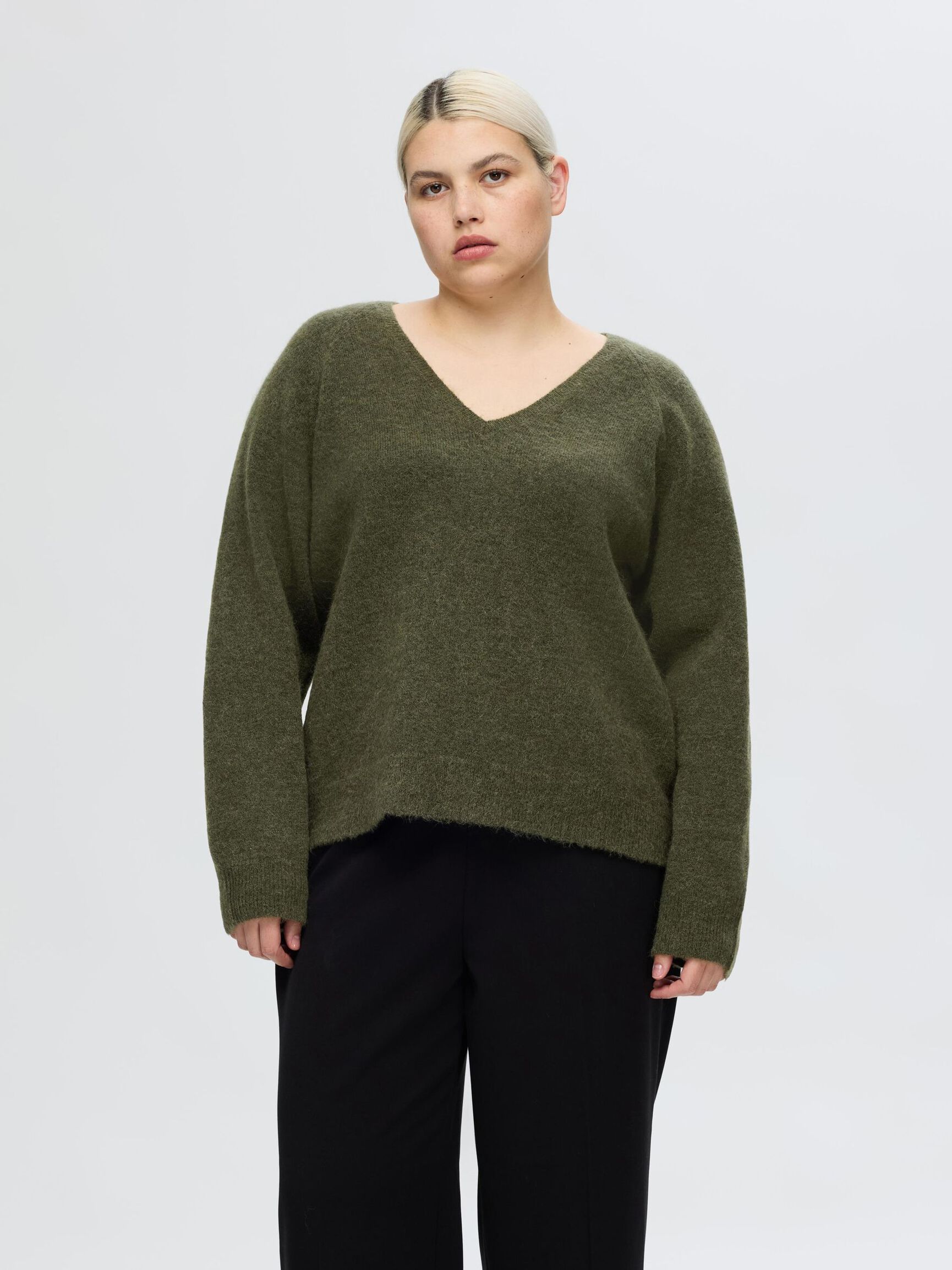 WOLLGEMISCH V-AUSSCHNITT PULLOVER, Kalamata, highres