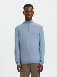 100% MERINO WOOL HALF-ZIP JUMPER, Dusty Blue, highres