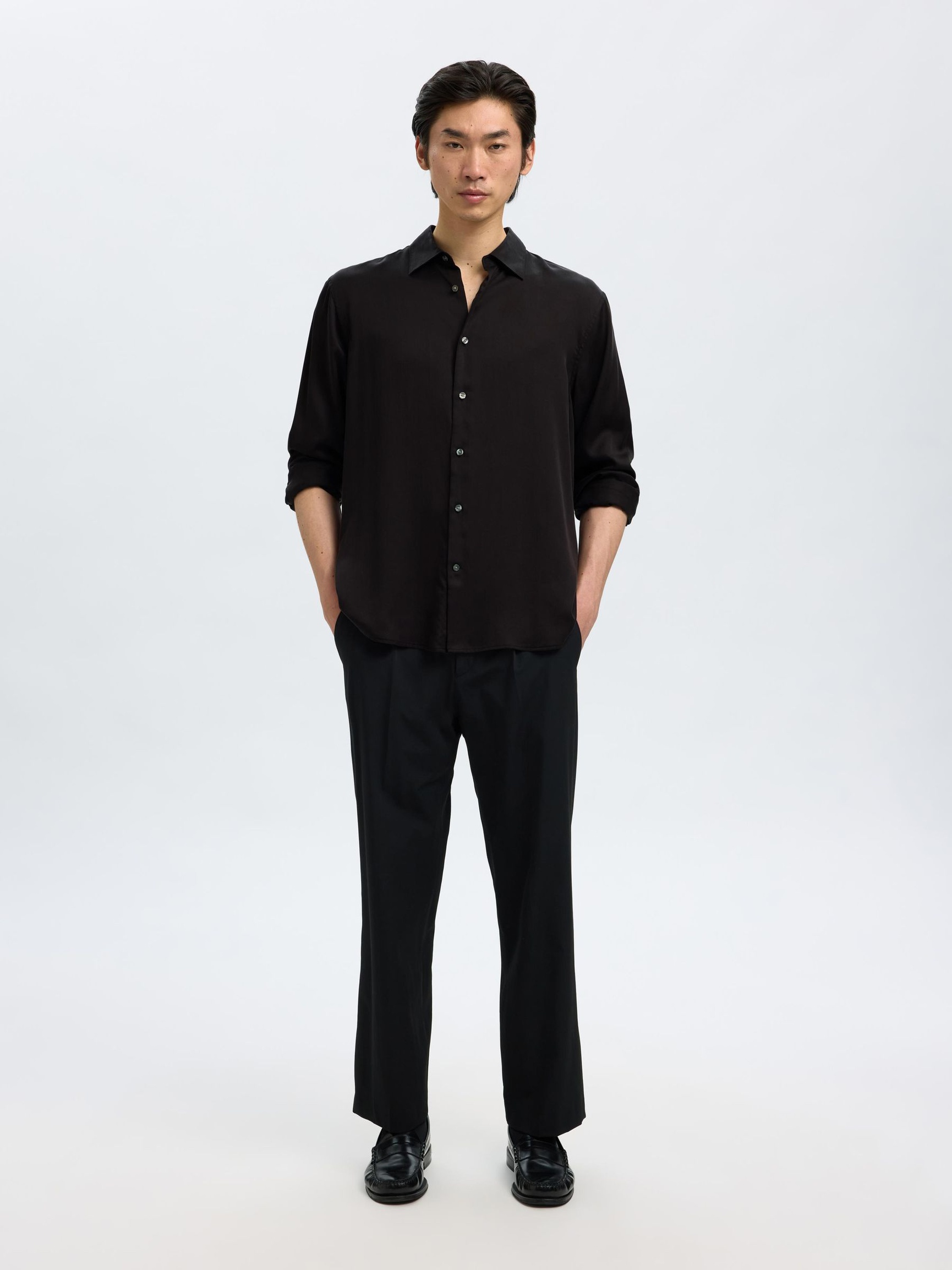 RELAXED FIT SATIJNEN BLOUSE, Black, highres