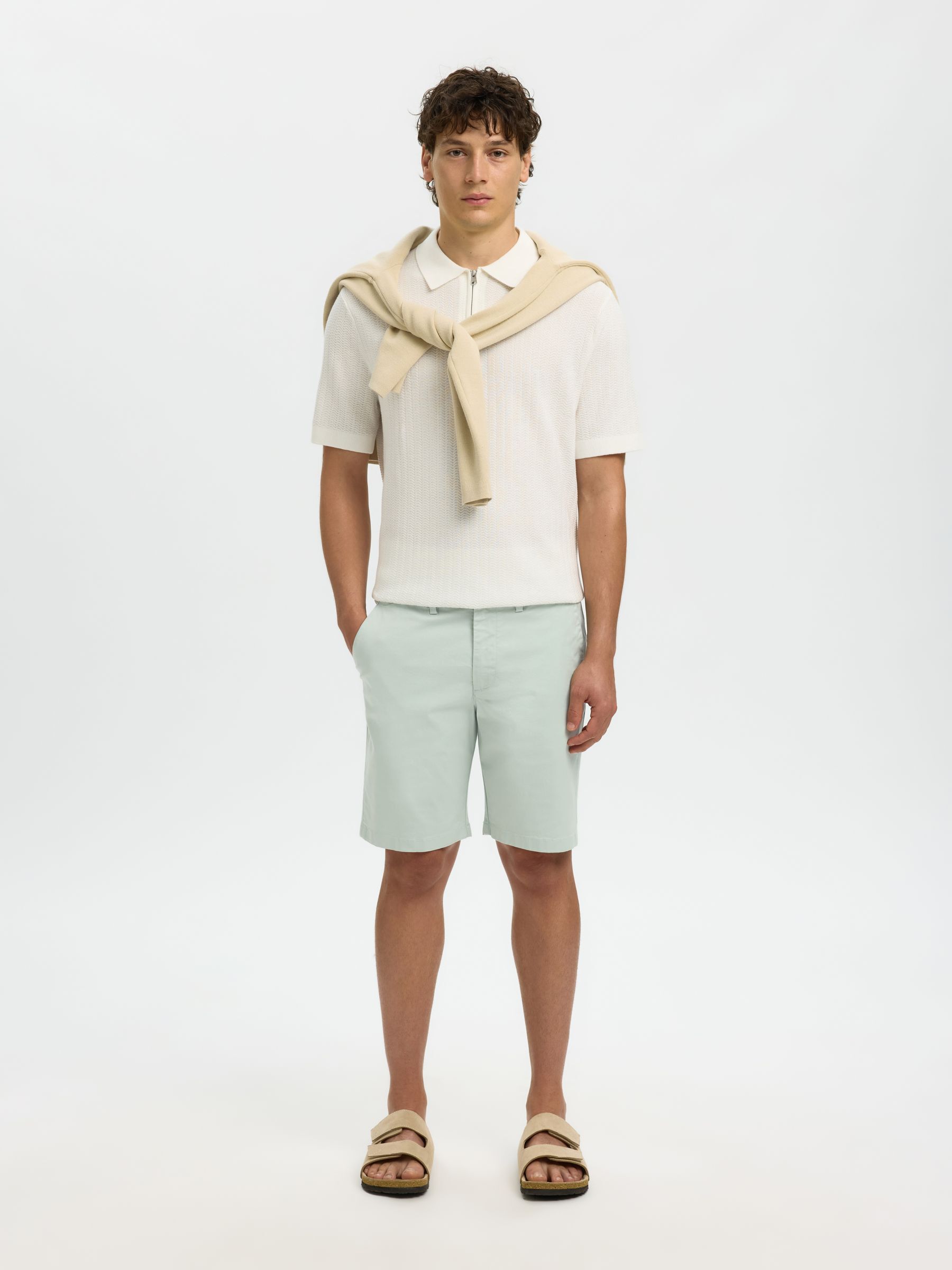 SLIM-FIT CHINOSHORTS, Aqua Gray, highres