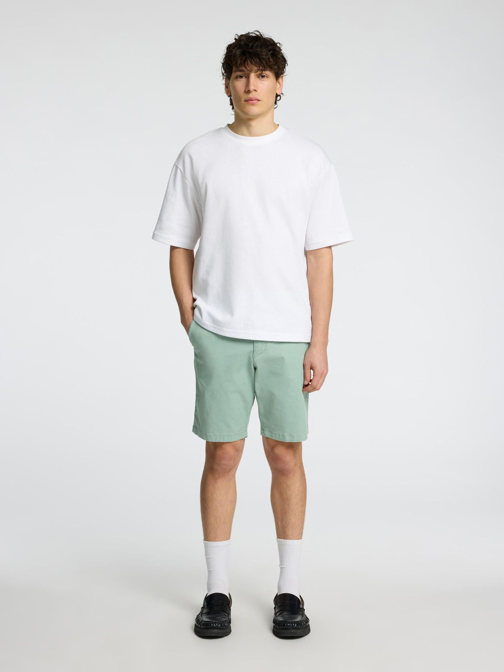 CORTE SLIM SHORTS CHINOS, Iceberg Green, highres