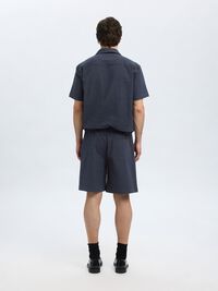 SEERSUCKER SHORTS, Sky Captain, highres