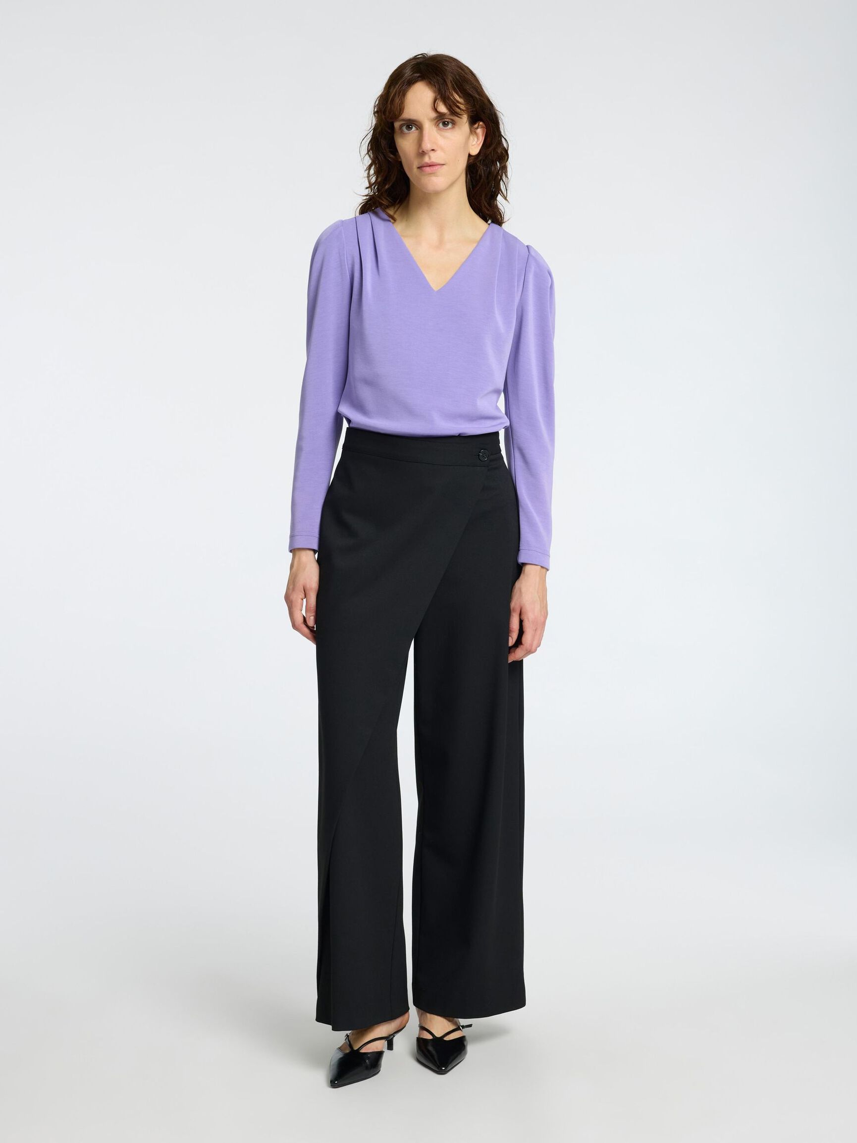 DRAPÉ TOP À COL V, Paisley Purple, highres