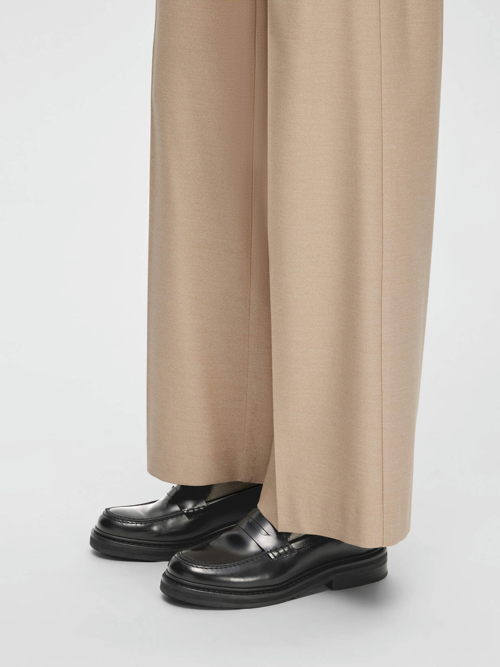 LEATHER LOAFERS, Black, highres
