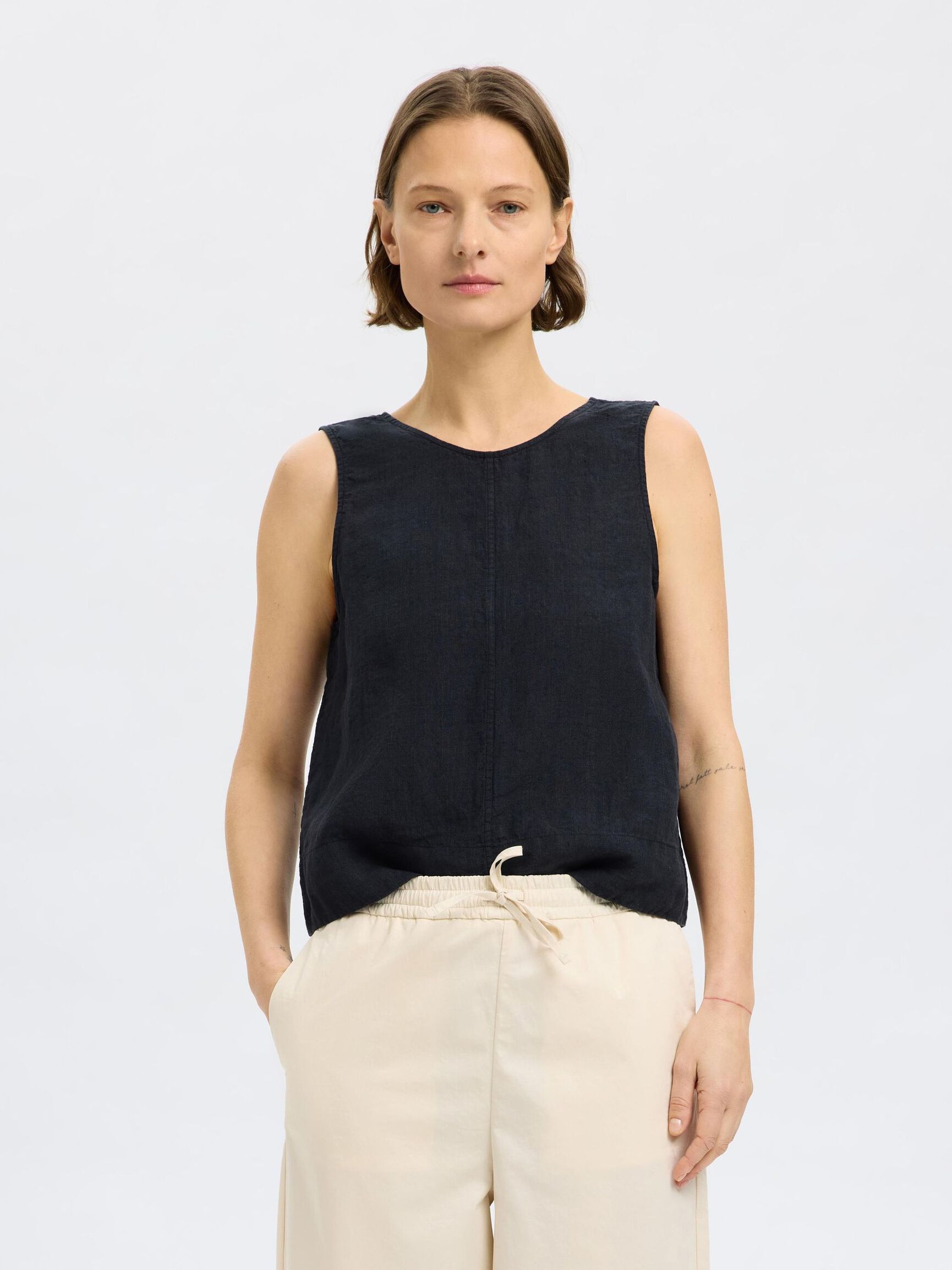 100% LIN VENDBAR TOPP, Black, highres