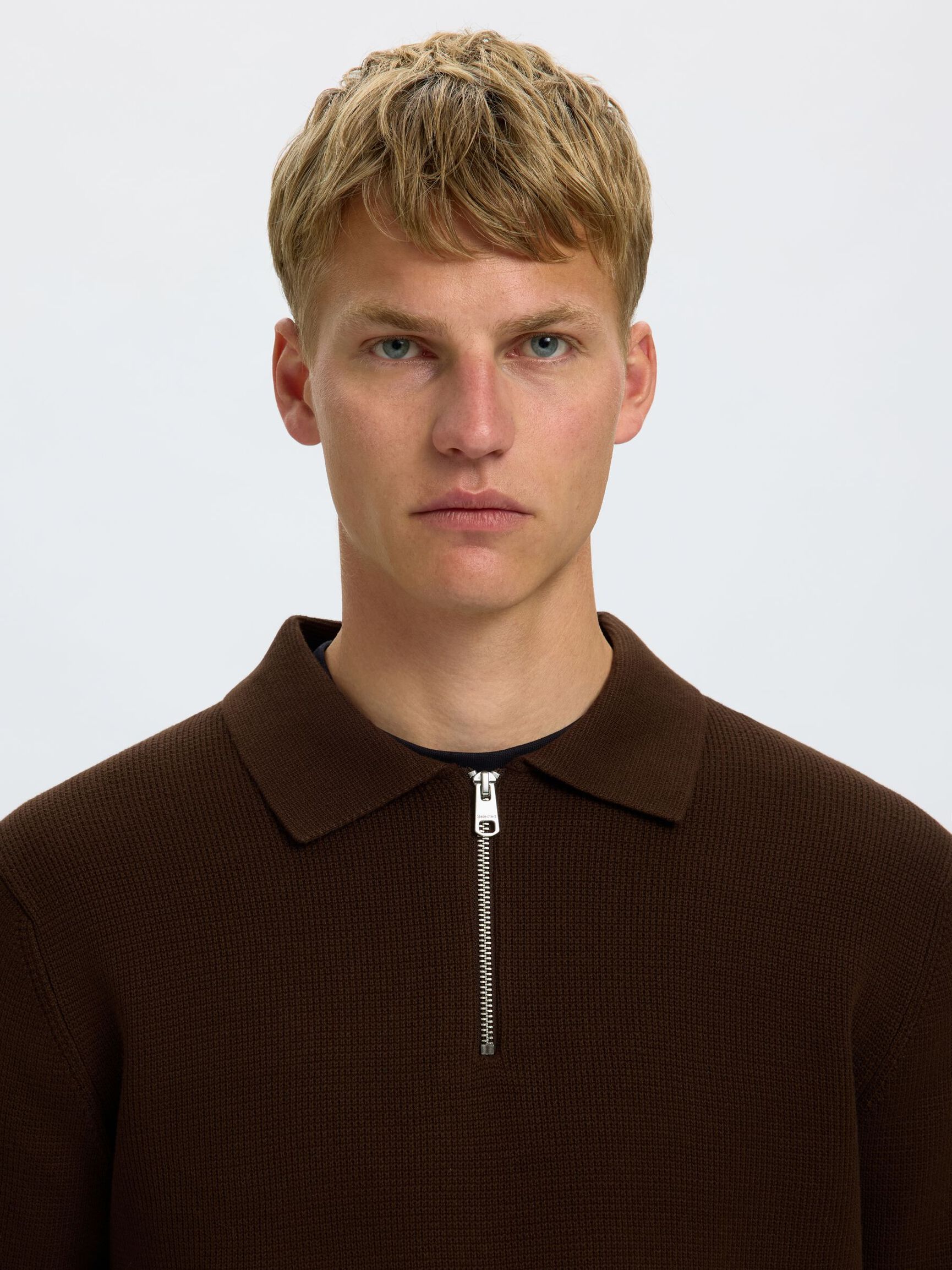 LONG SLEEVED HALF-ZIP JUMPER, Demitasse, highres