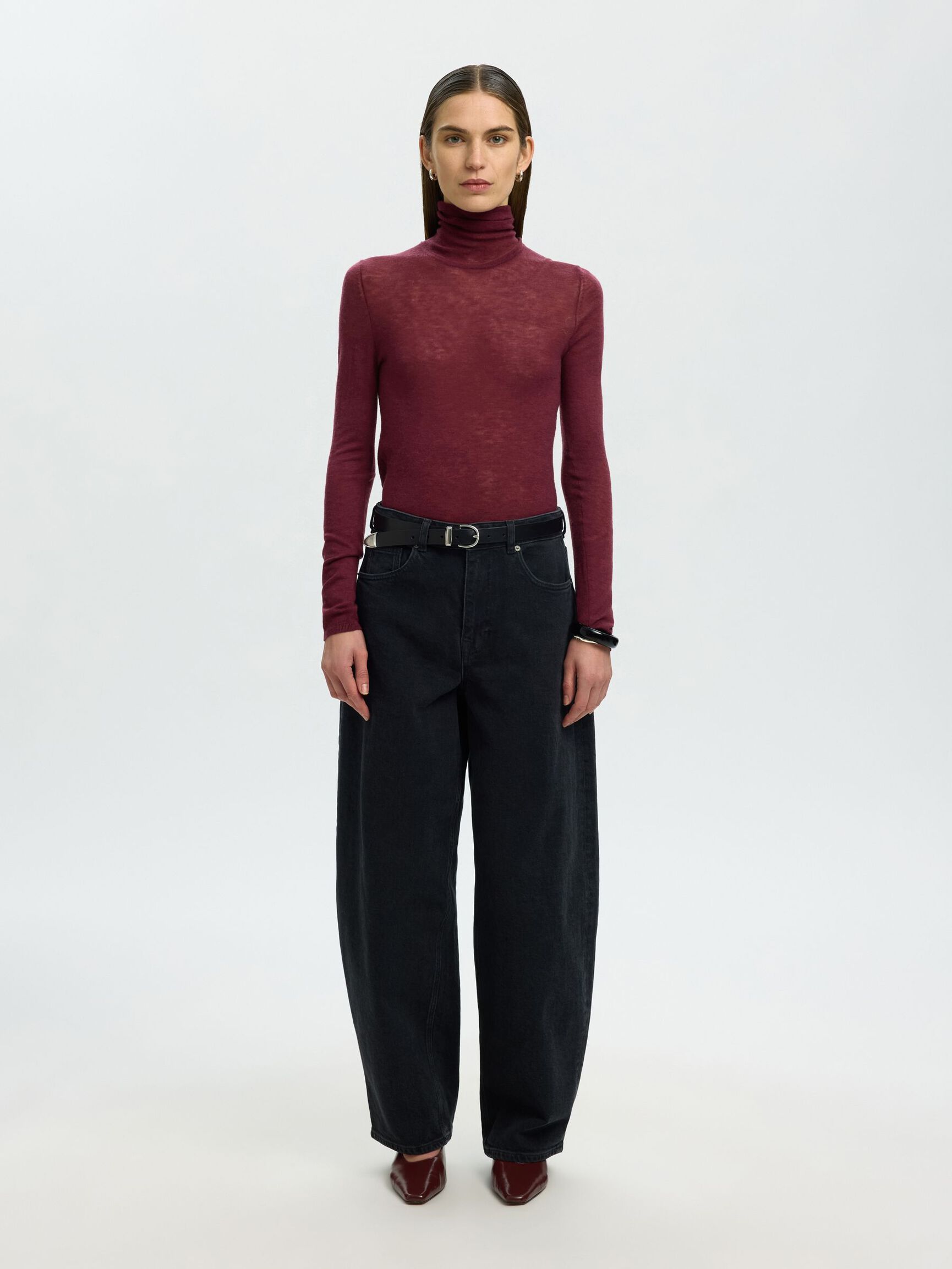MERINO WOOL TURTLENECK, Tawny Port, highres