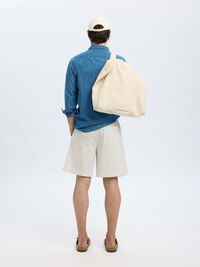 SEERSUCKER SHORTS, Egret, highres