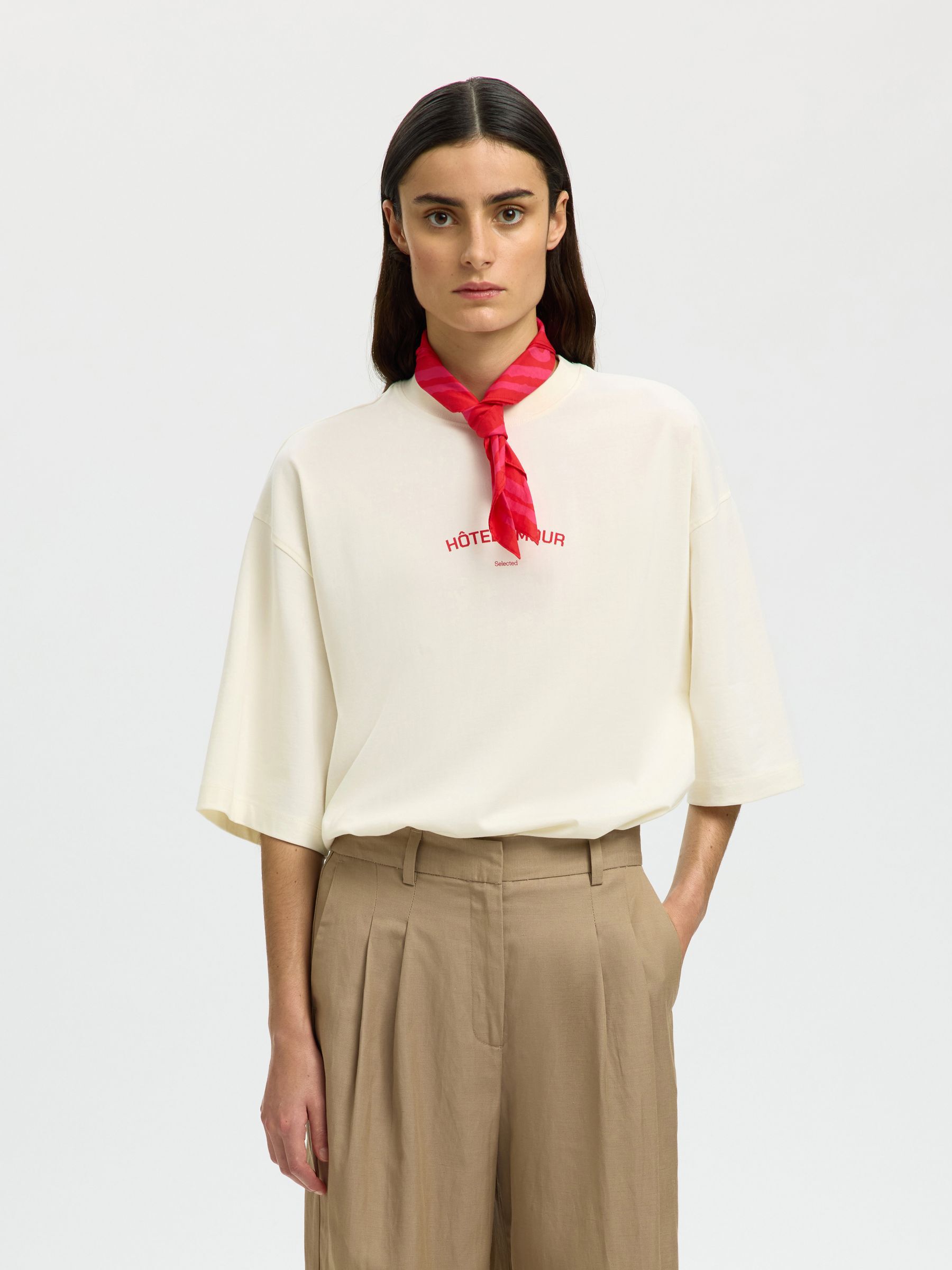 BOXY FIT CREWNECK T-SHIRT, Egret, highres