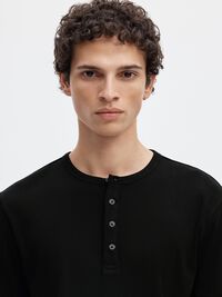 GEKNÖPFTES RIPP T-SHIRT, Black, highres