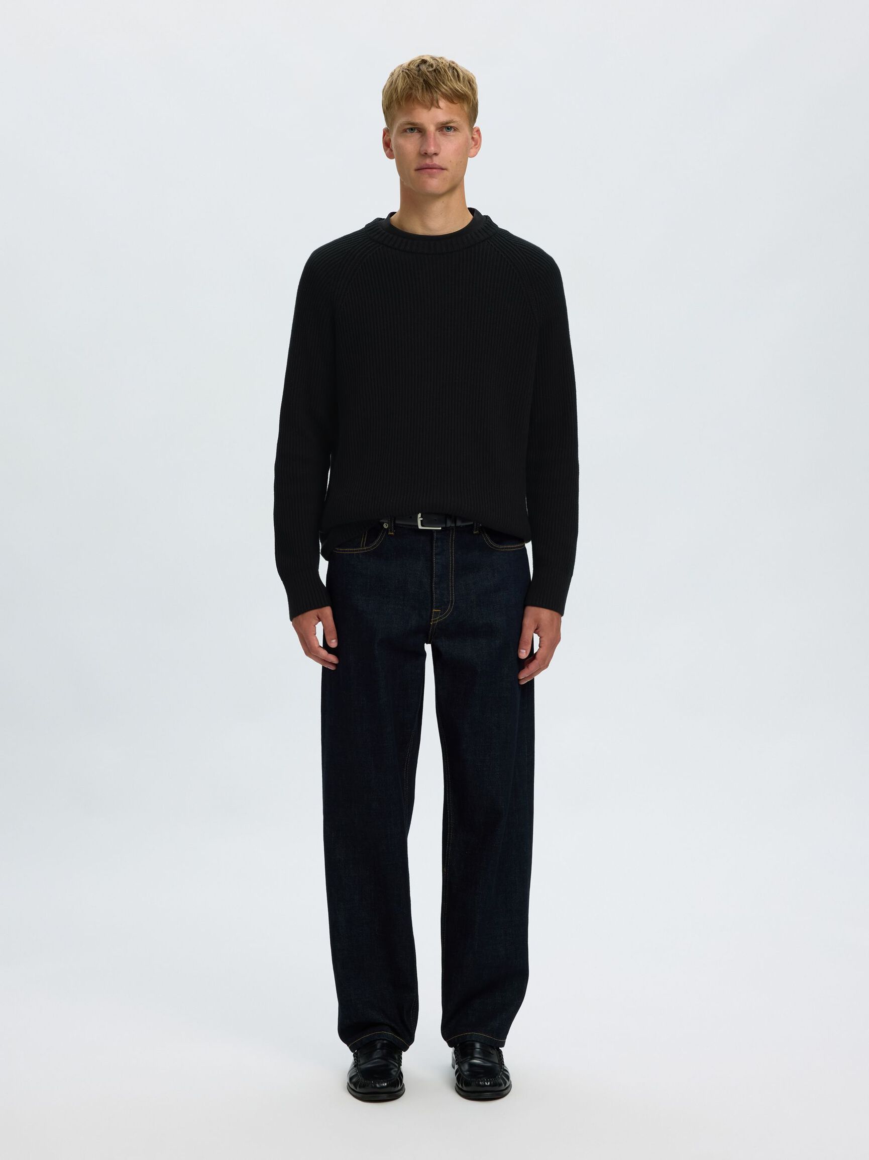 CABLE KNIT CREWNECK JUMPER, Black, highres