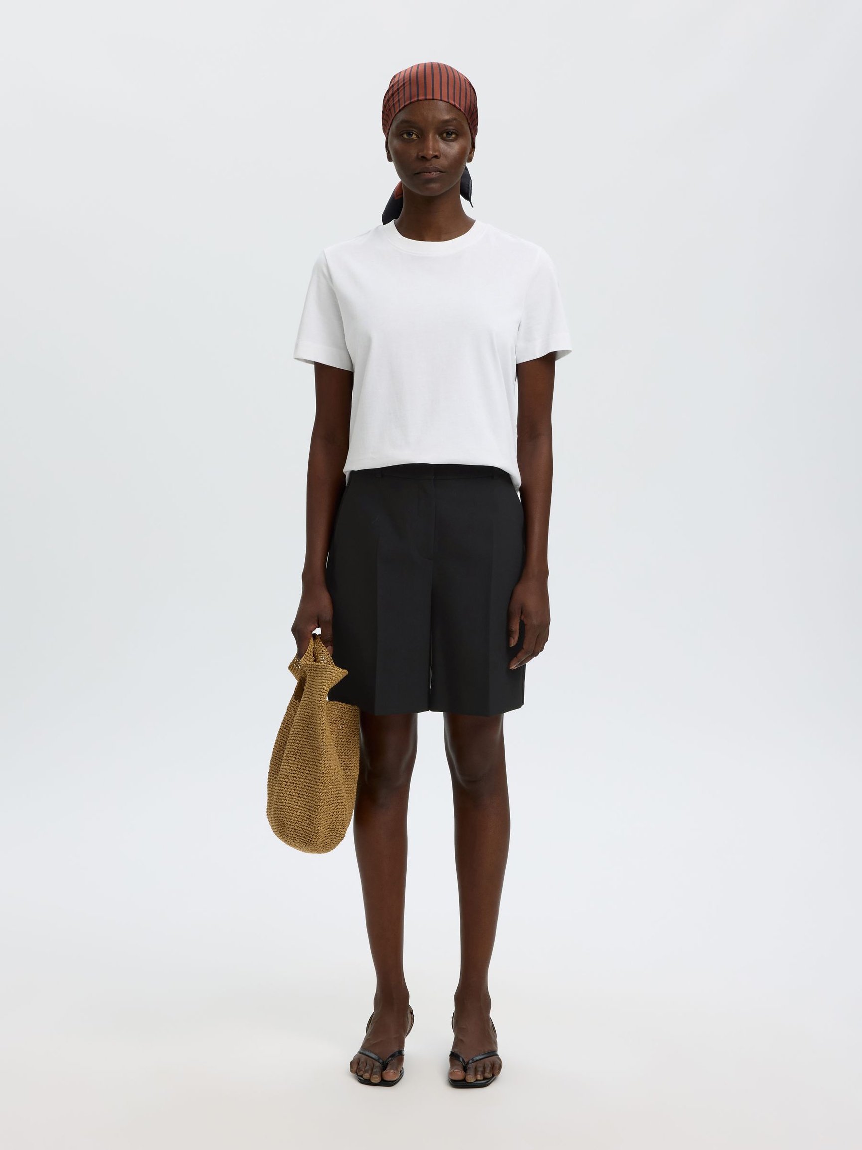 ELEGANTES SHORTS, Black, highres