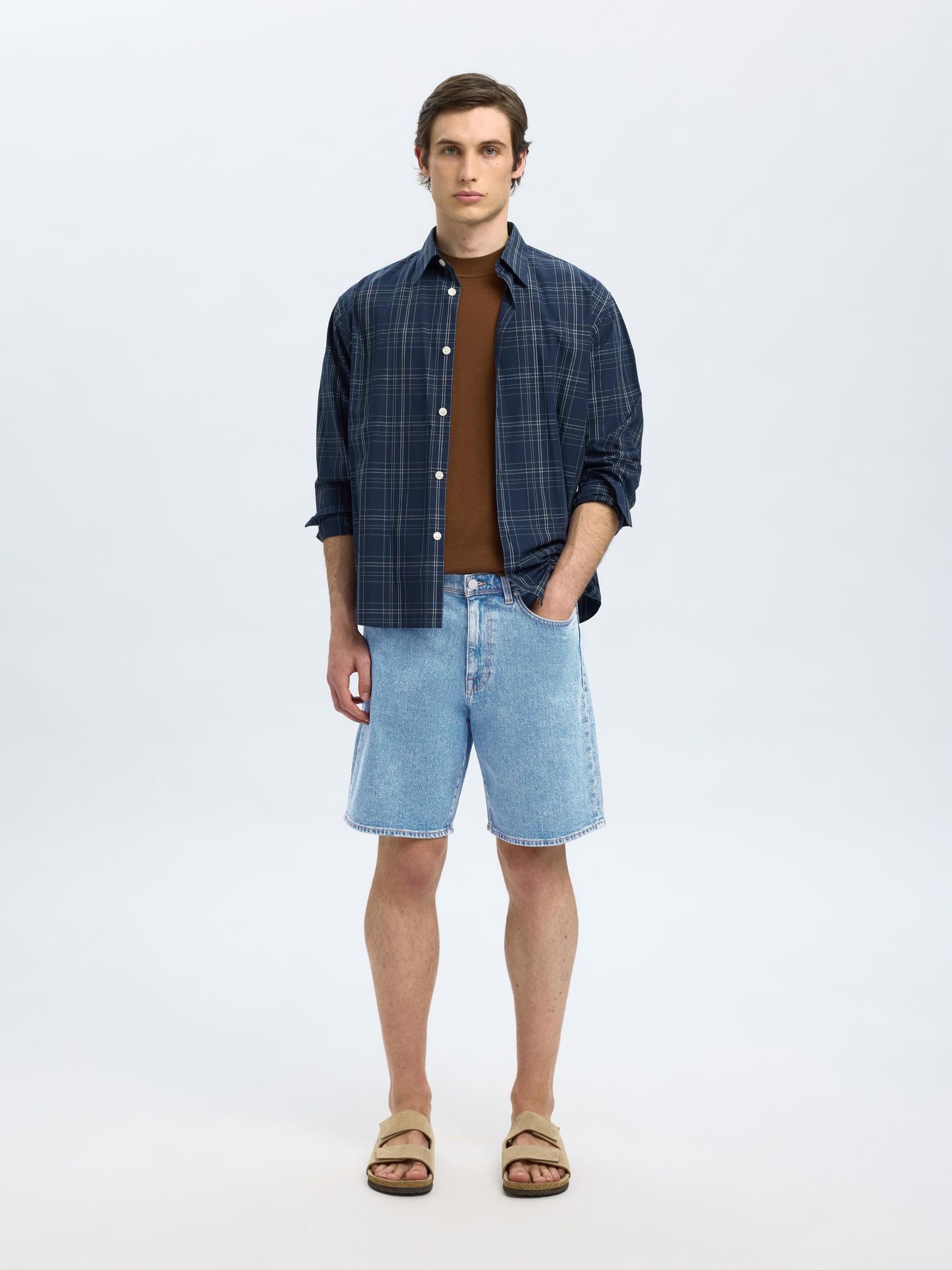 LIGHT WASH DENIM SHORTS, Light Blue Denim, highres