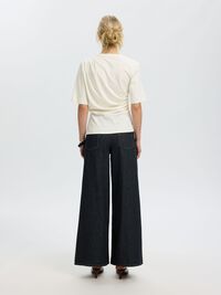 GATHERED T-SHIRT, Egret, highres