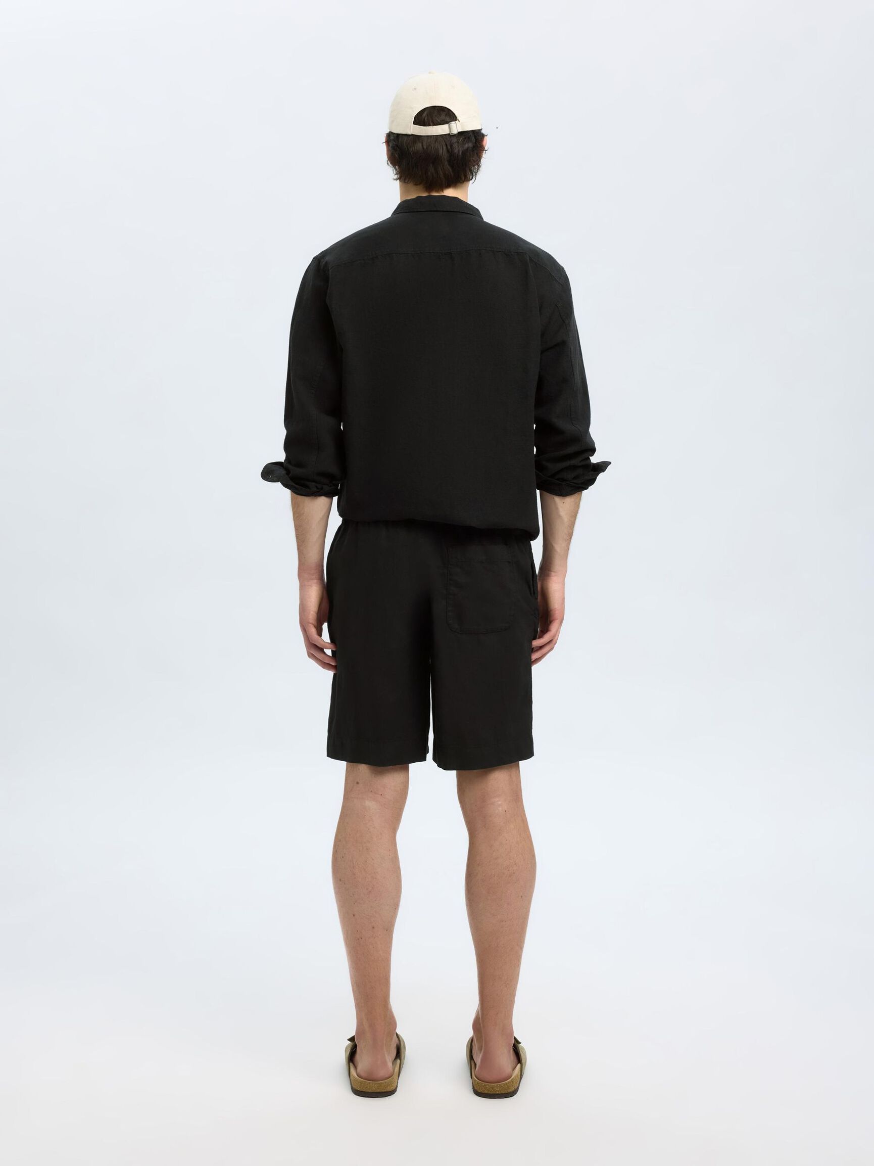 LOOSE FIT LINEN-BLEND SHORTS, Black, highres