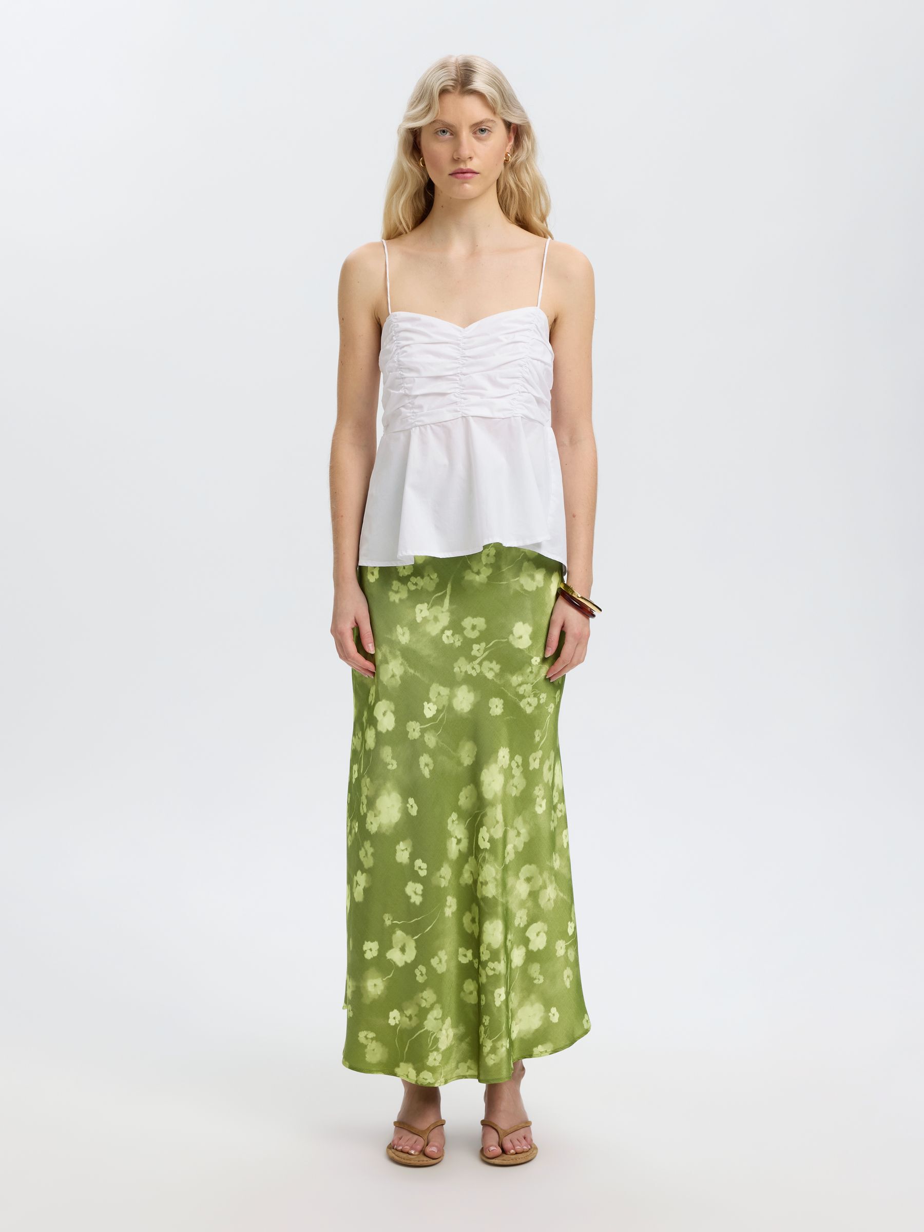 HØJTALJET MAXINEDERDEL, Lint, highres