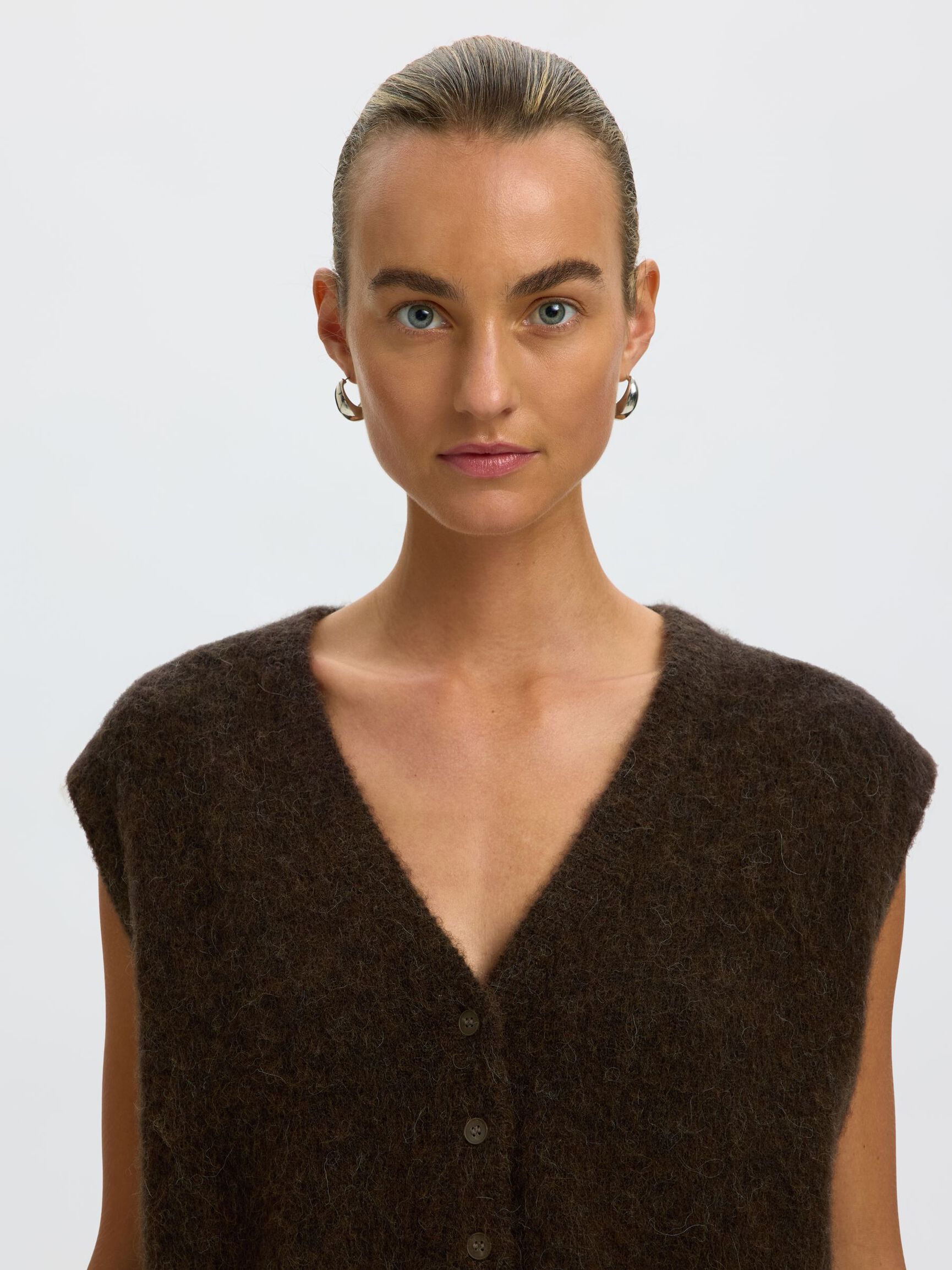 WOOL BLEND KNITTED VEST, Delicioso, highres