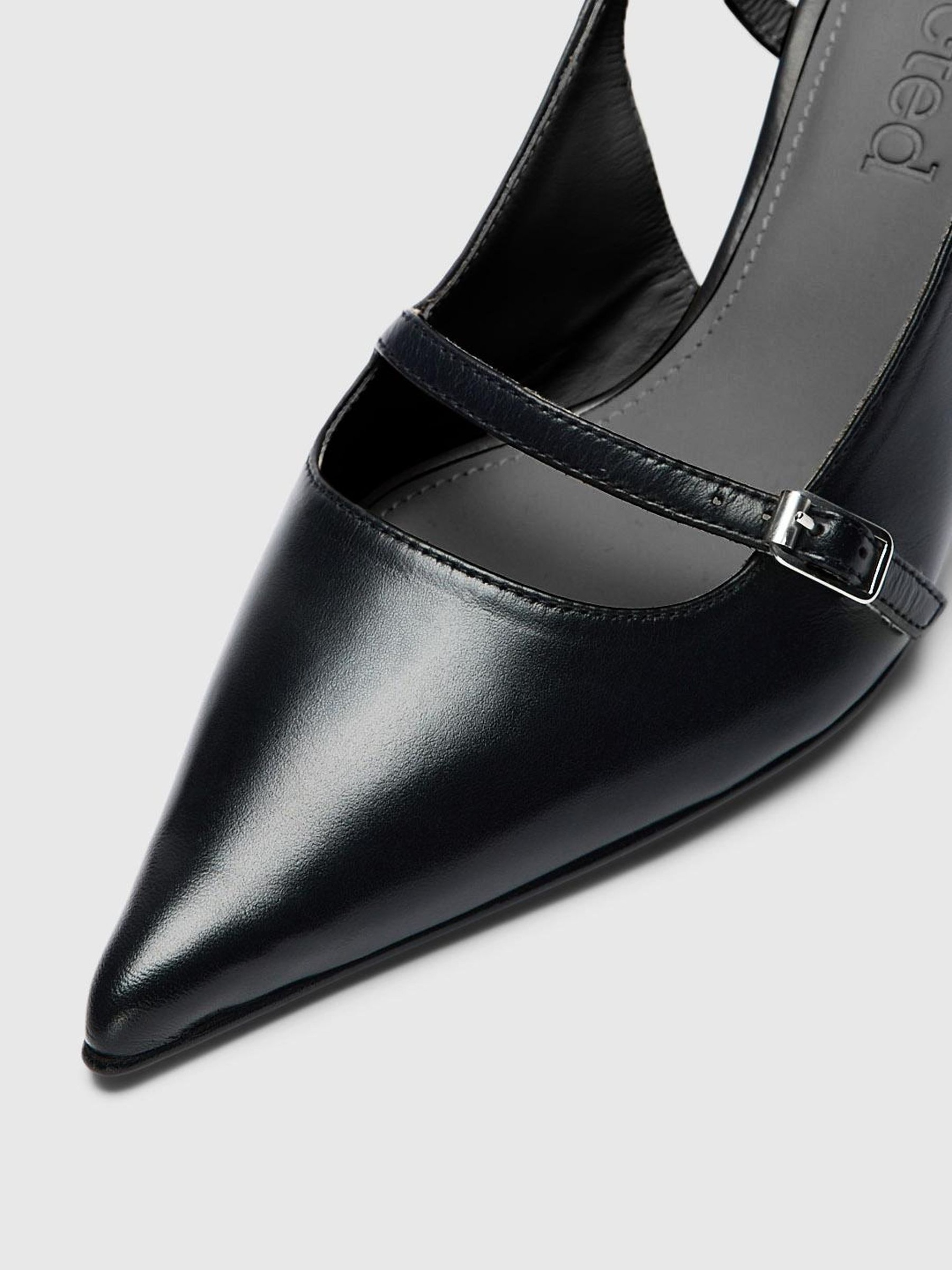 SLINGBACK, Black, highres