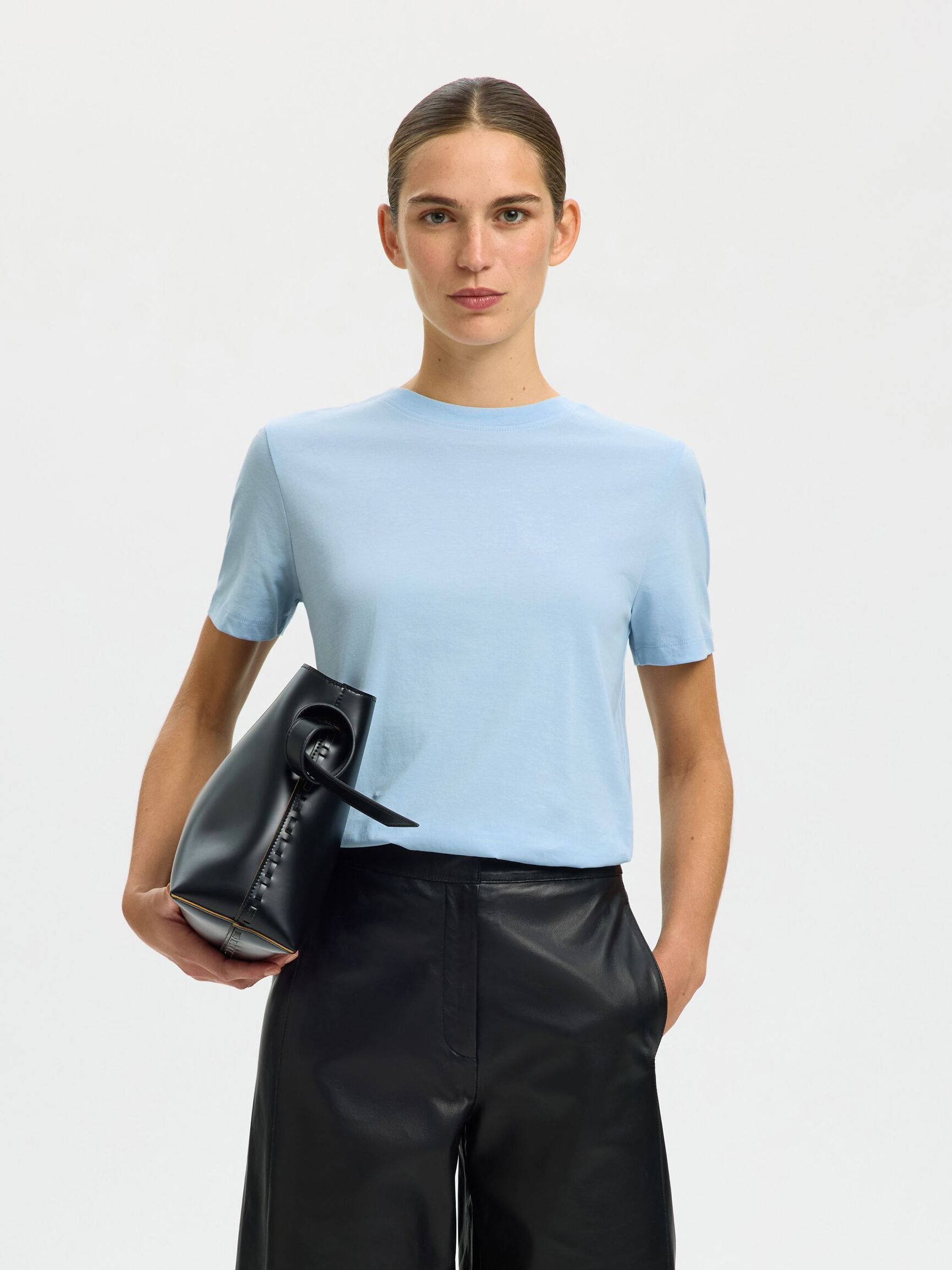 CLASSIC COTTON T-SHIRT, Cashmere Blue, highres