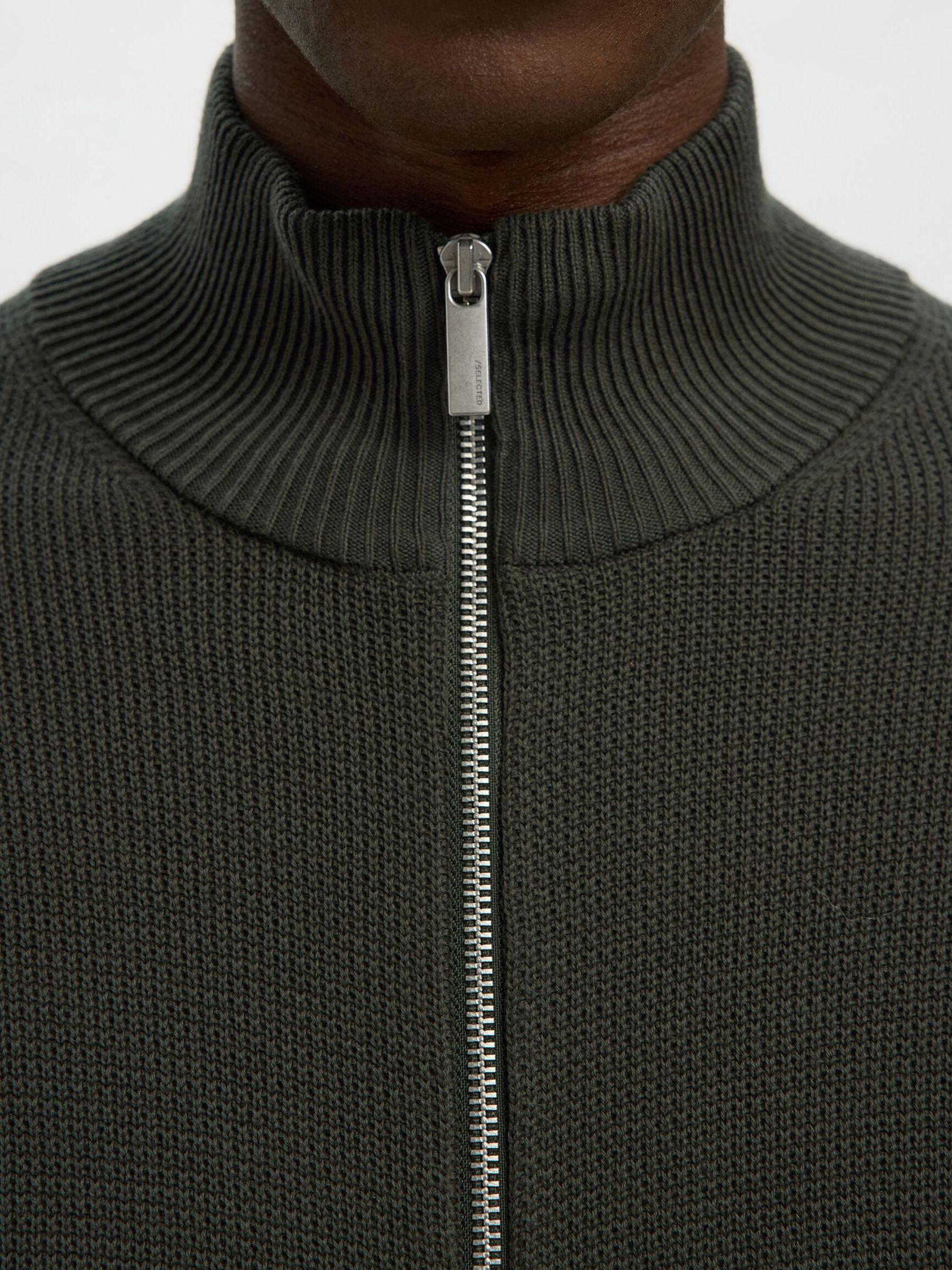 ZIPPED HIGH NECK KNITTED CARDIGAN, Deep Forest, highres