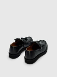 TASSEL DETAIL LEATHER LOAFERS, Black, highres