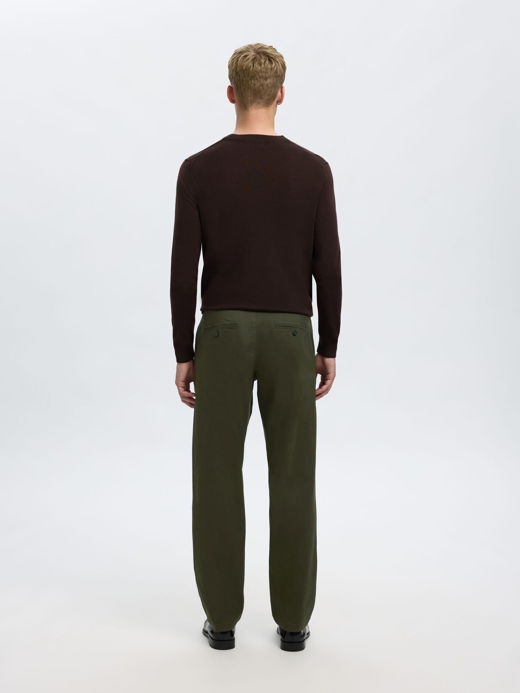 196 STRAIGHT FLEX CHINOS, Forest Night, highres