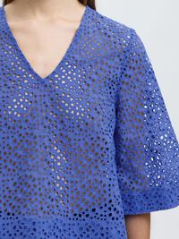 BRODERIE ANGLAISE CROPPED TOP, Dazzling Blue, highres