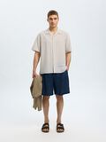 Selected LINNENMIX OVERHEMD MET KORTE MOUWEN, Pure Cashmere, highres - 16092978_PureCashmere_1175226_008.jpg