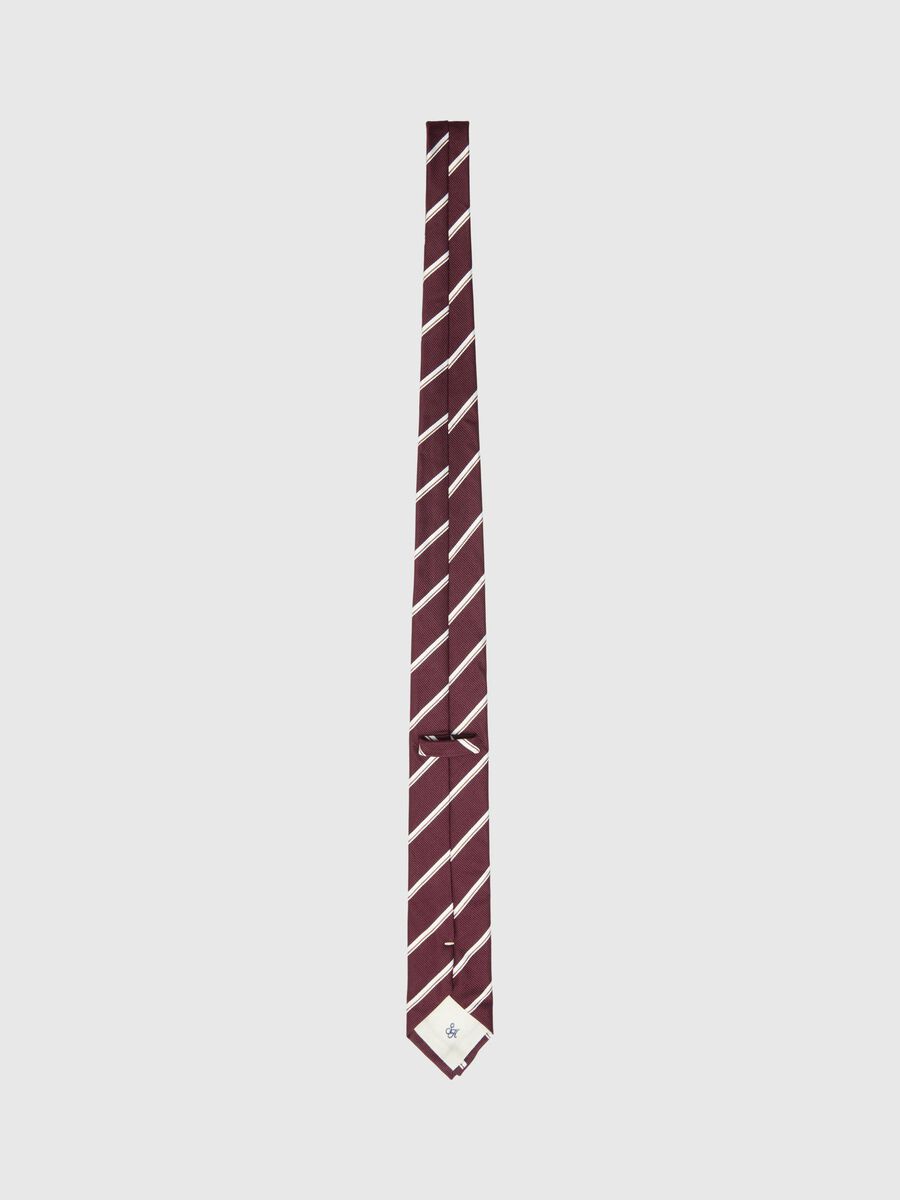 Selected GESTREEPT STROPDAS, Syrah, highres - 16094680_Syrah_002.jpg