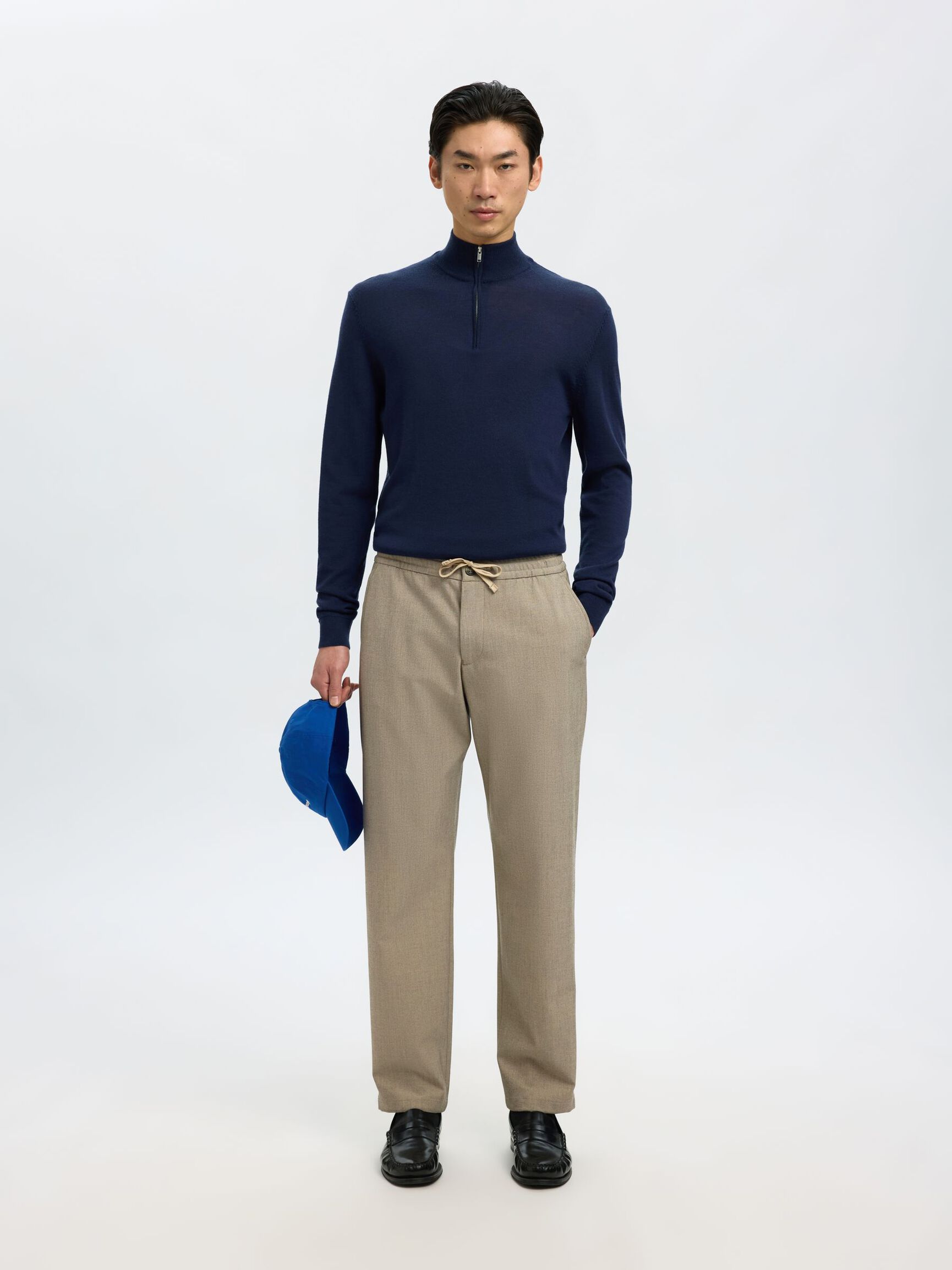 196 STRAIGHT FIT TROUSERS, Sand, highres