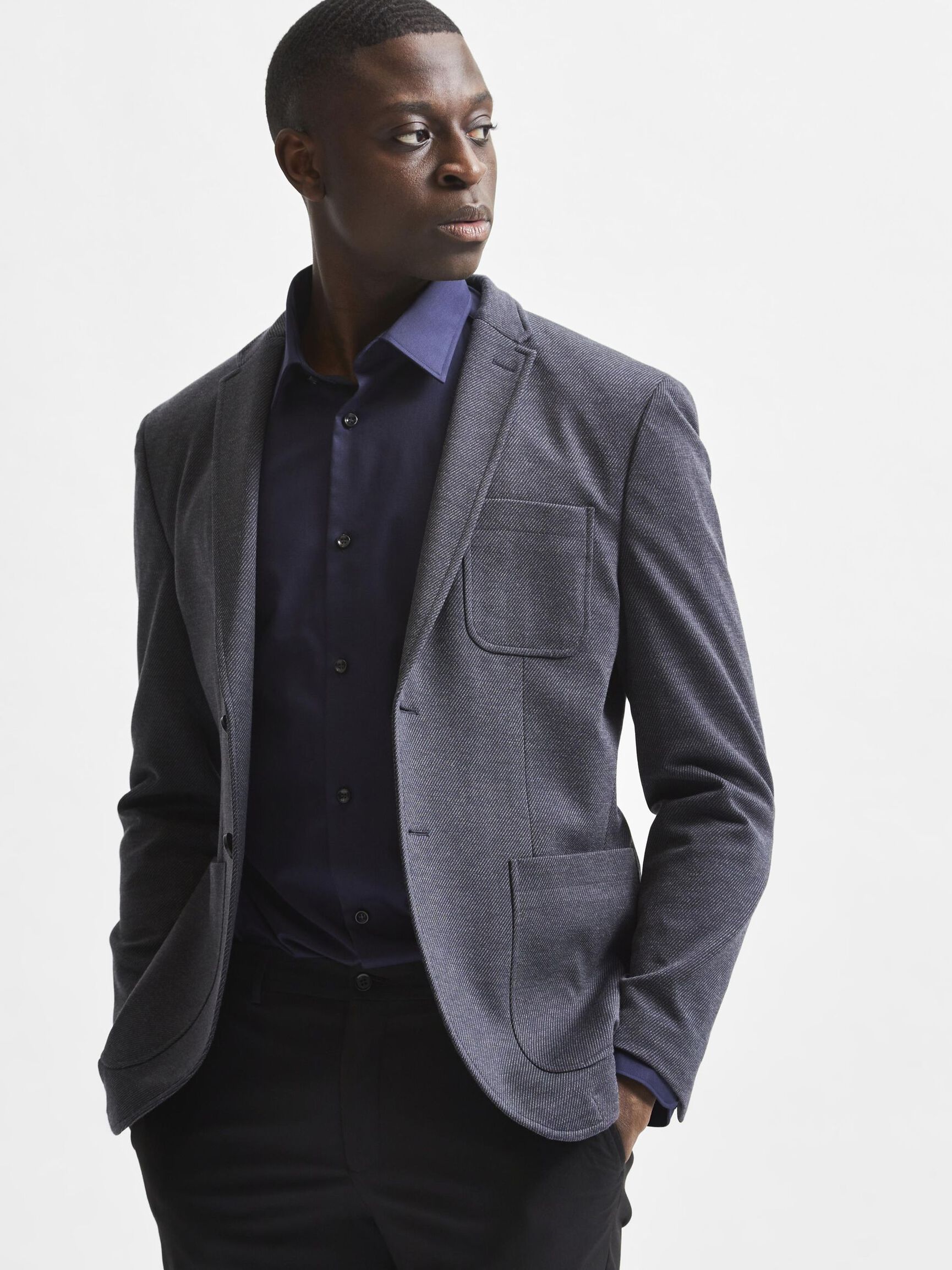 LONG-SLEEVED SLIM FIT SHIRT, Peacoat, highres