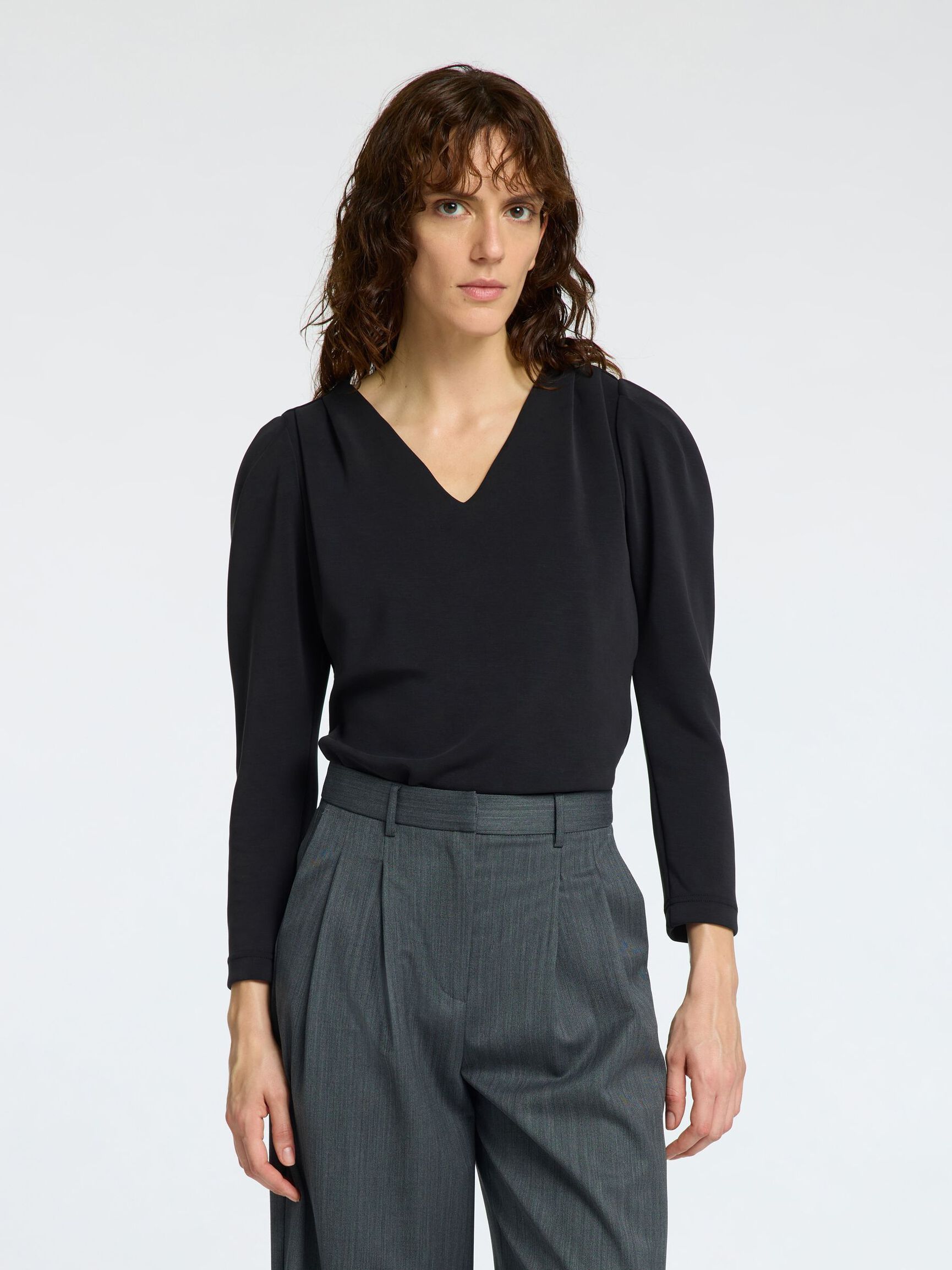 DRAPED V-NECK TOP, Black, highres