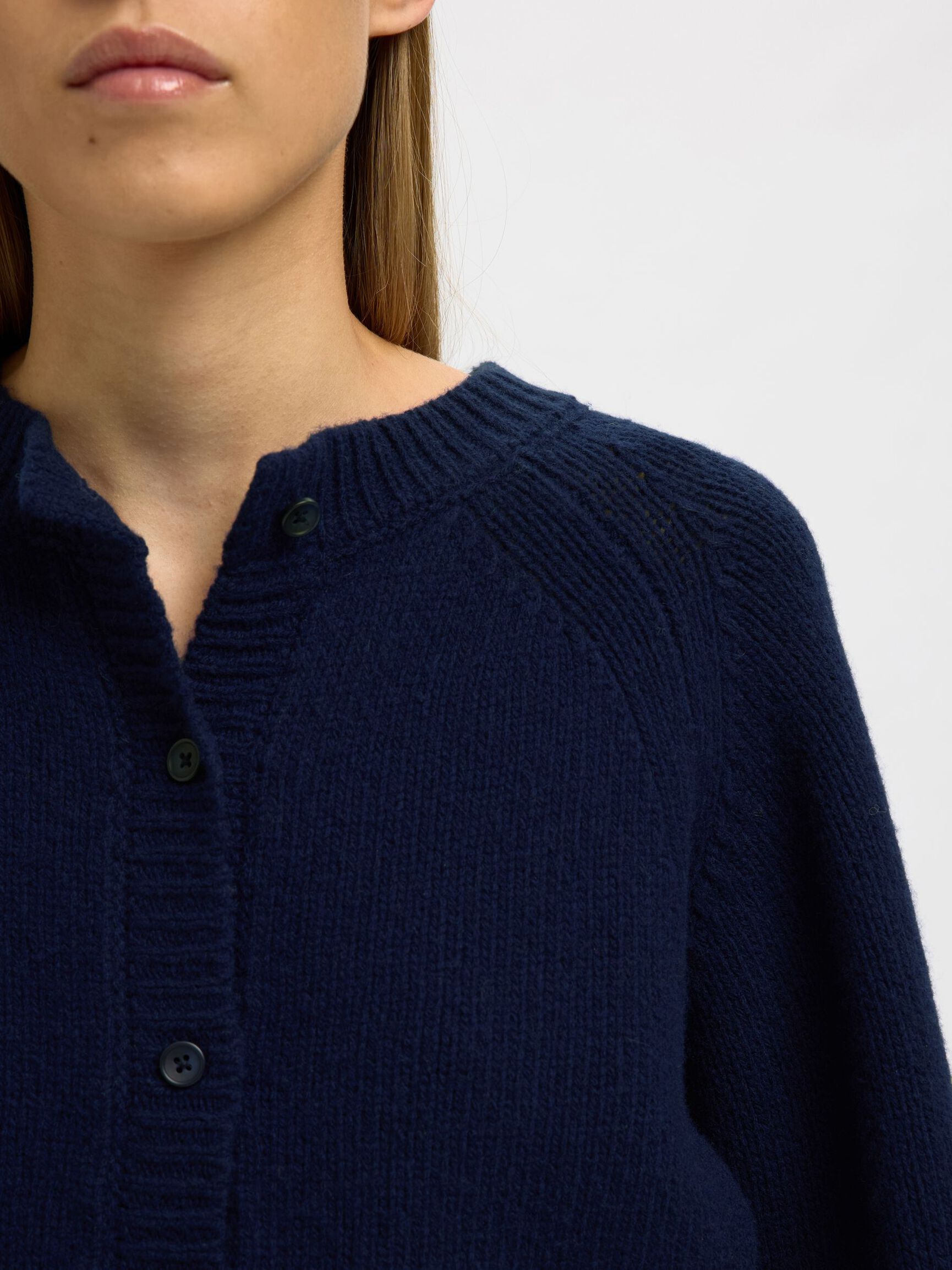 100% MERINOWOLL STRICKJACKE, Dark Sapphire, highres