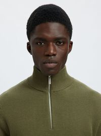HALF-ZIP PULLOVER, Deep Lichen Green, highres