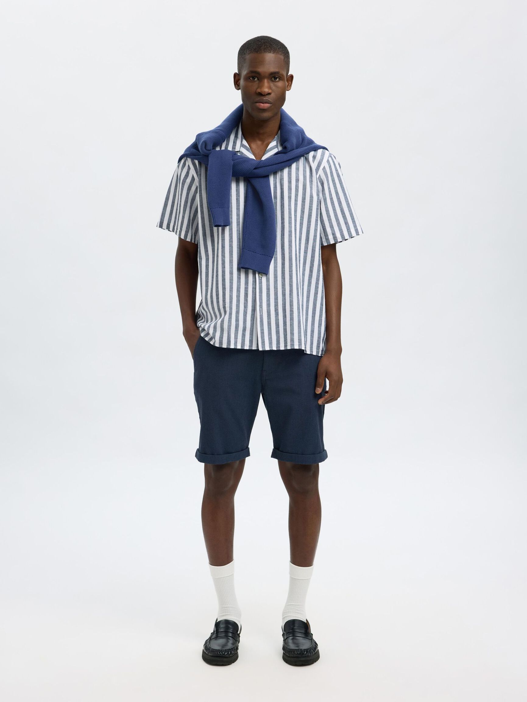 DEHNBARE BAUMWOLL SHORTS, Dark Sapphire, highres