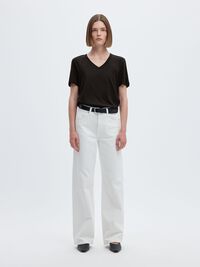 CLASSIC V-NECK T-SHIRT, Black, highres