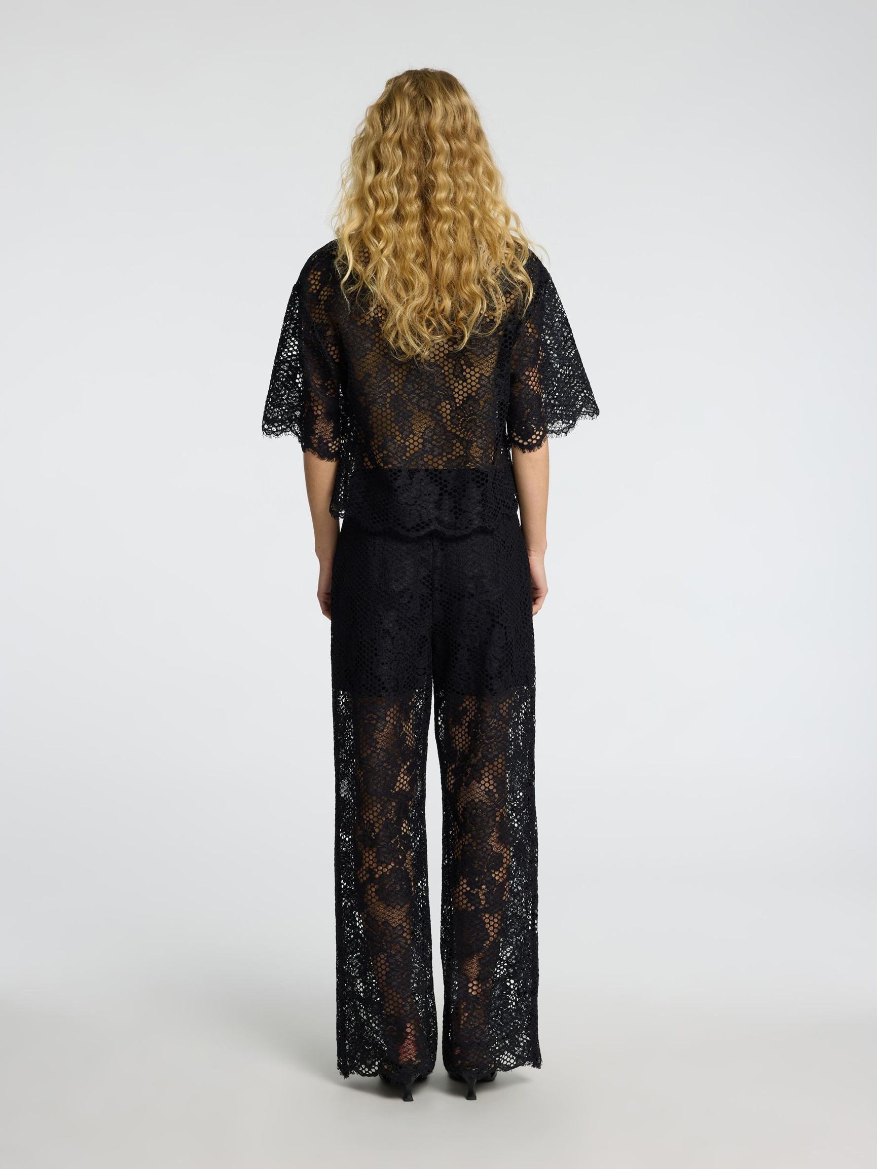 LACE CROPPED TOP, Black, highres